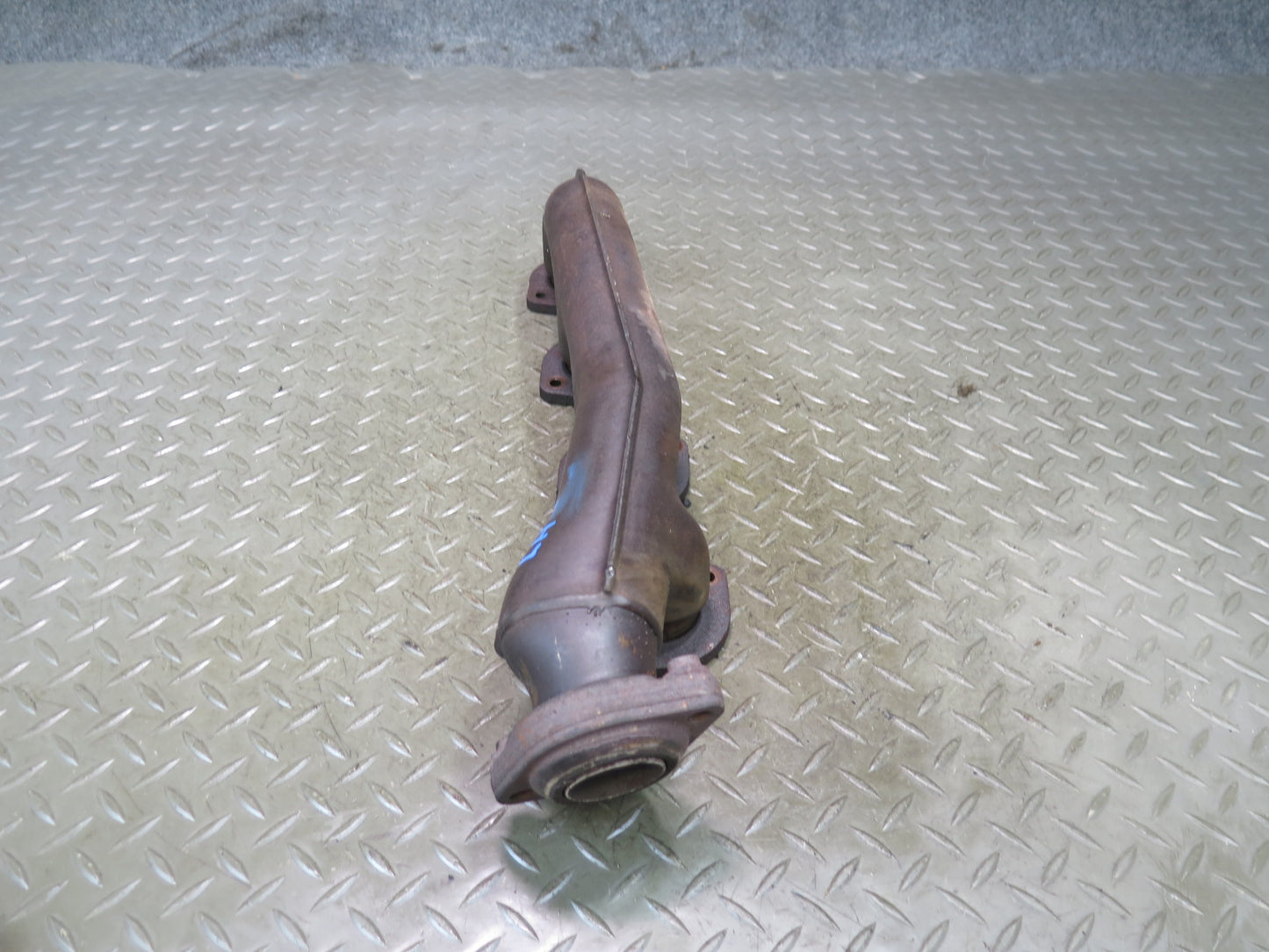 2002-2005 Mercedes W463 G500 M113 Left Exhaust Manifold