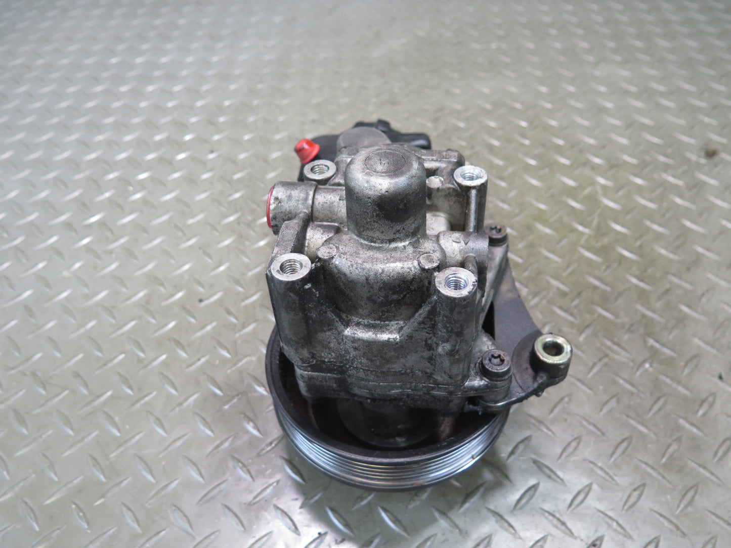 2002-2012 Mercedes W463 G500 Power Steering Pump  w Reservoir 4634660401