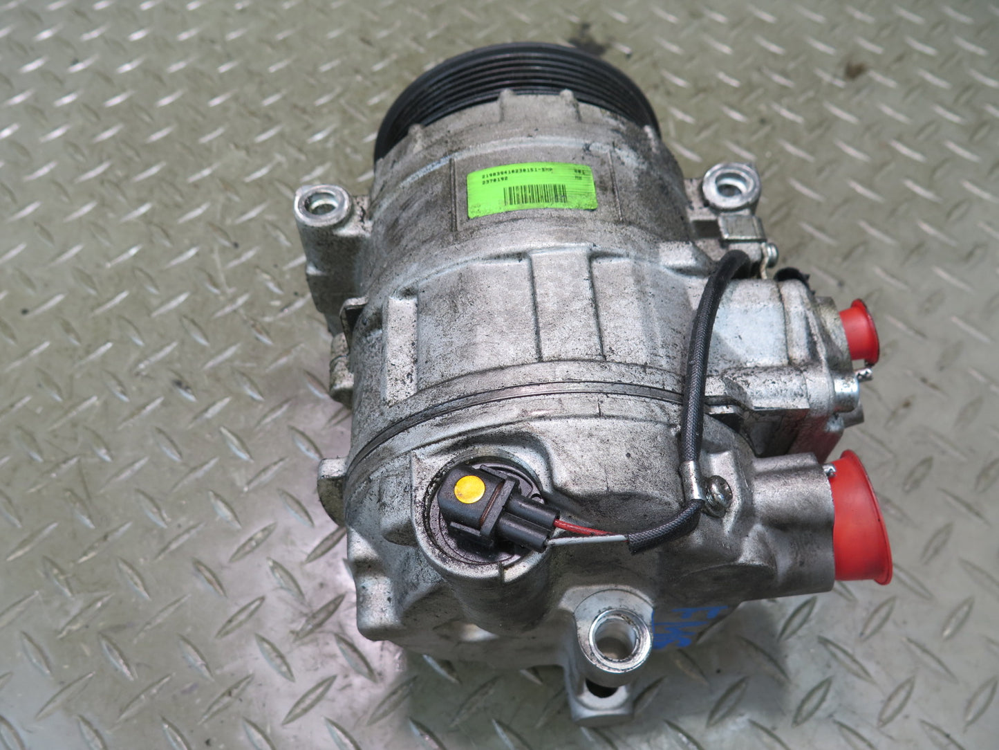 2002-2007 Mercedes W463 G500 A/C Air Condition Compressor