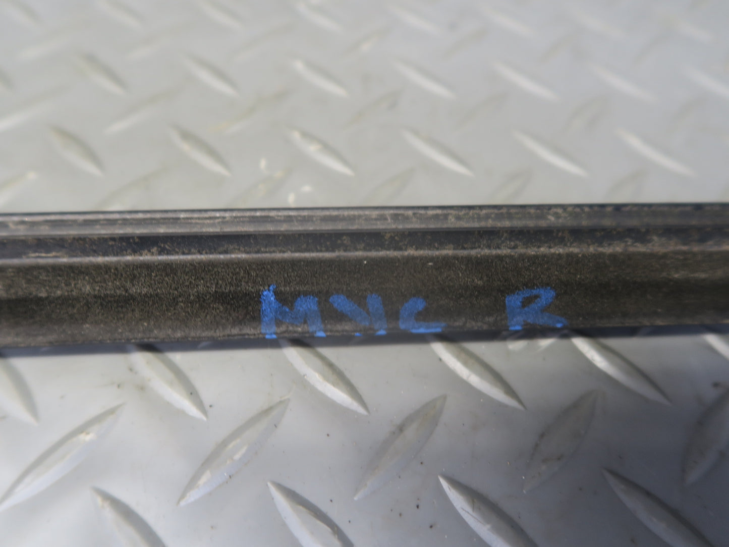 09-15 Mini R57 Convertible Right Side Fender Door Quarter Panel Molding Set OEM