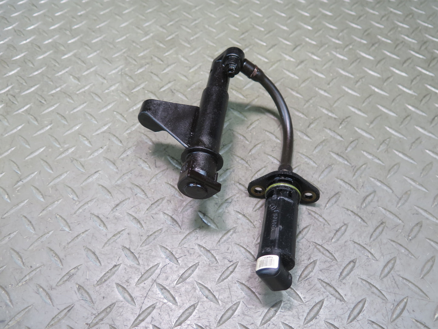 2002-2005 Mercedes W463 G500 Engine Motor Oil Level Sensor
