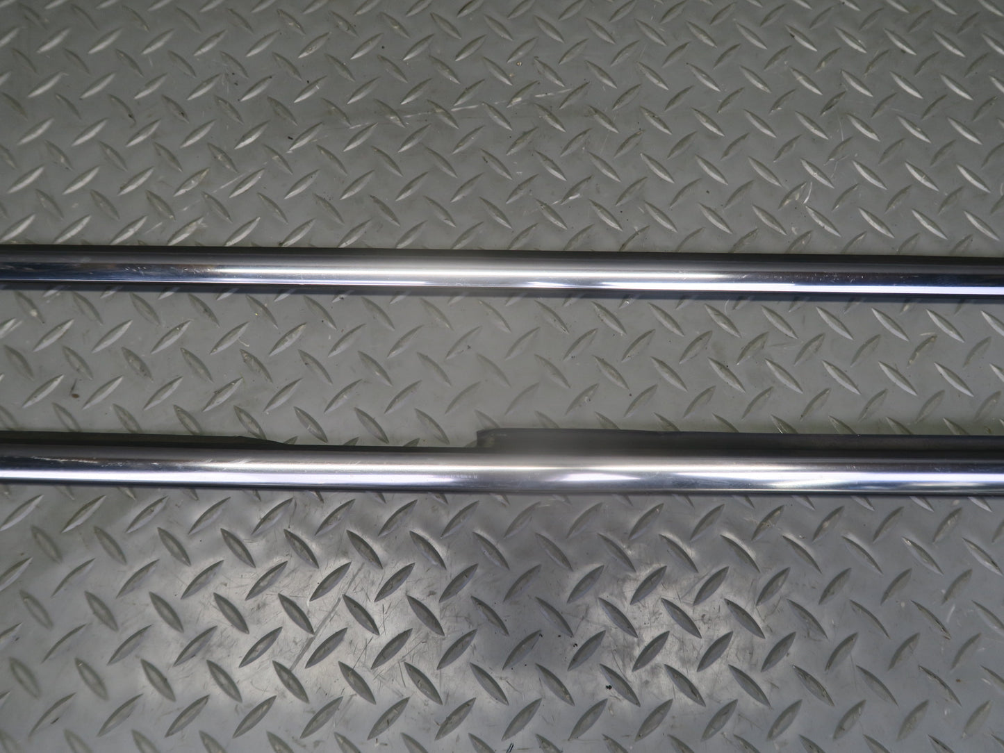 09-15 Mini R57 Convertible Right Side Fender Door Quarter Panel Molding Set OEM