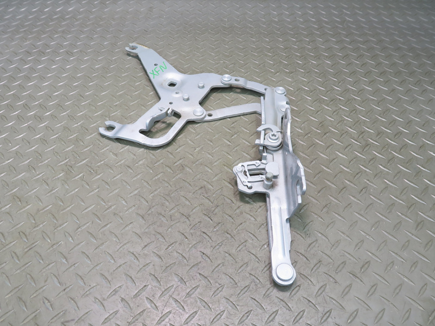2014-2018 BMW F15 X5 Front Left & Right Hood Hinge Silver Set of 2