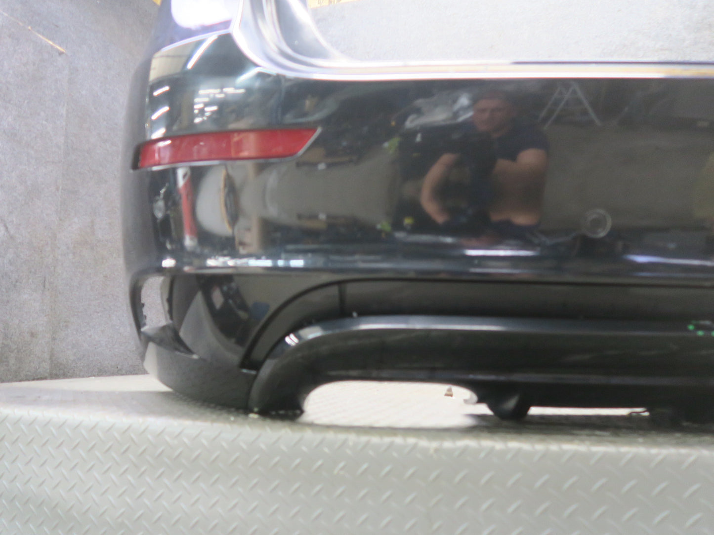 2010-2014 BMW E71 X6M Rear Bumper Cover w PDC Sensors Black Sapphire Metallic