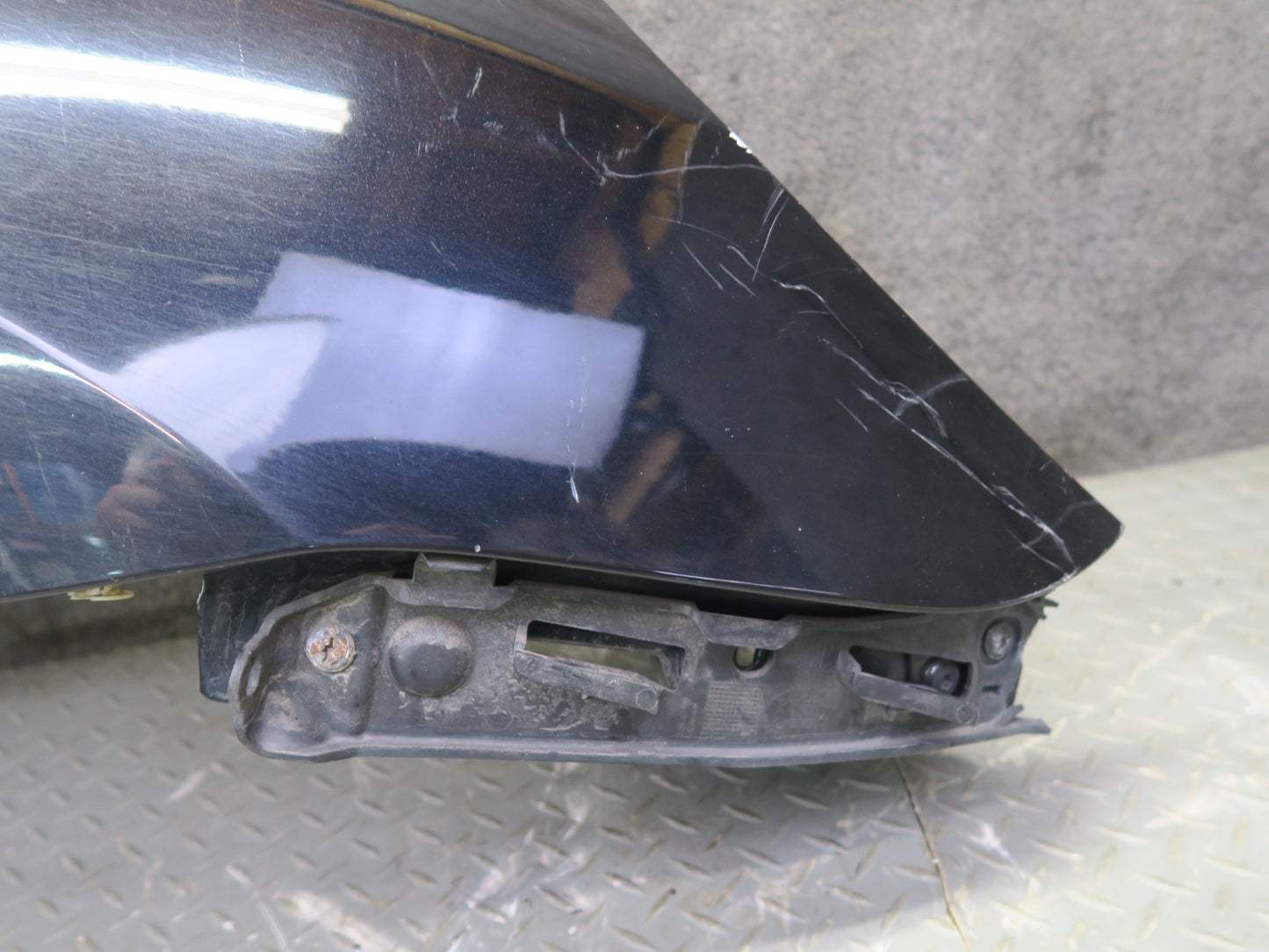 2015-2018 Porsche Cayenne 958 Front Right Pass Side Fender Panel Cover Black