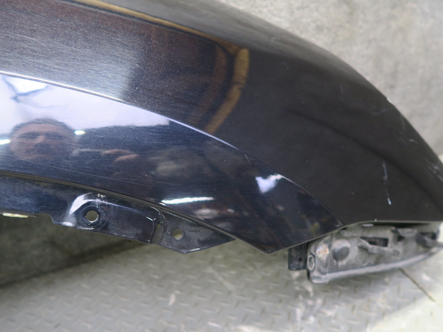 2015-2018 Porsche Cayenne 958 Front Right Pass Side Fender Panel Cover Black