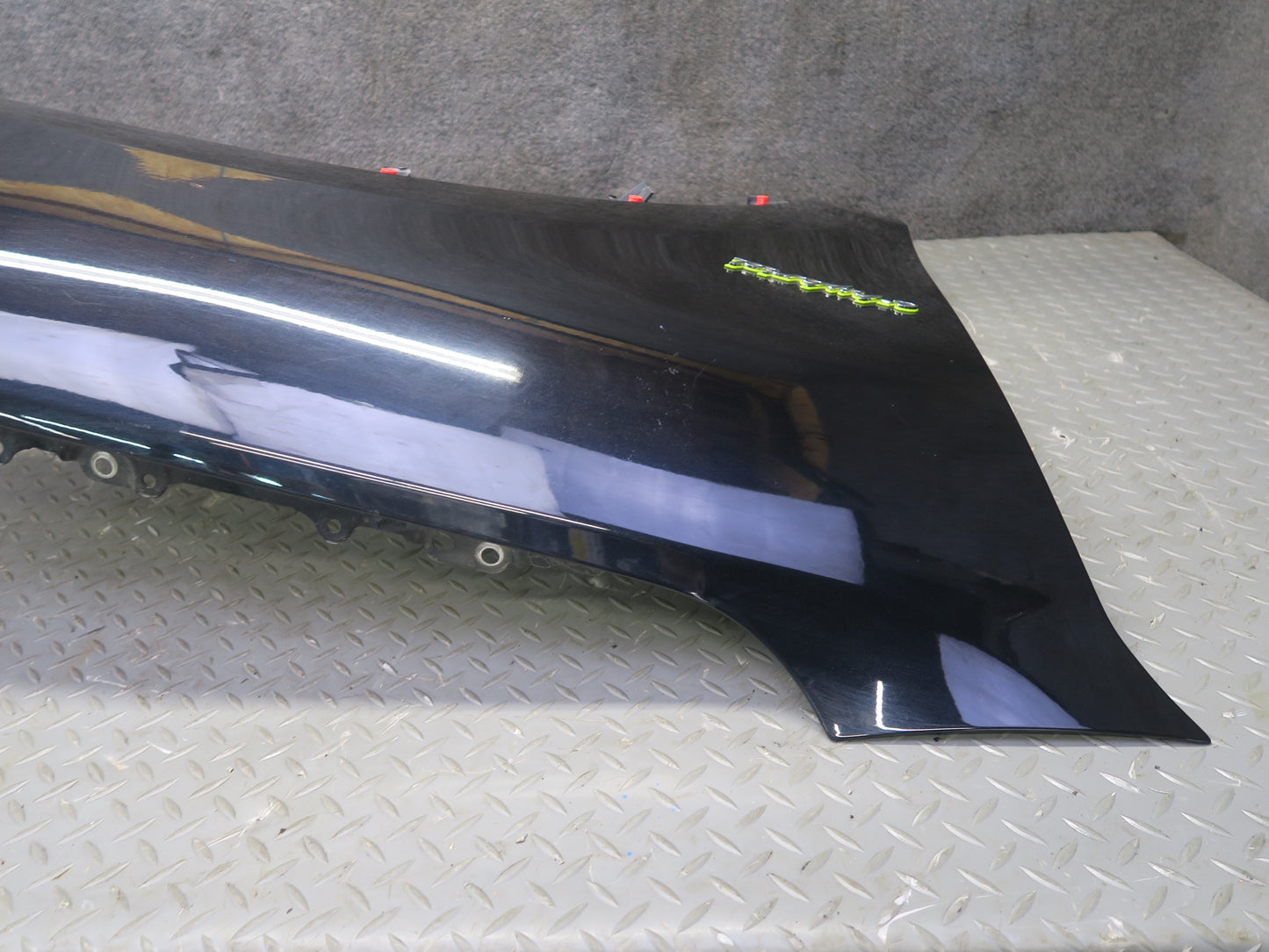 2015-2018 Porsche Cayenne 958 Front Right Pass Side Fender Panel Cover Black