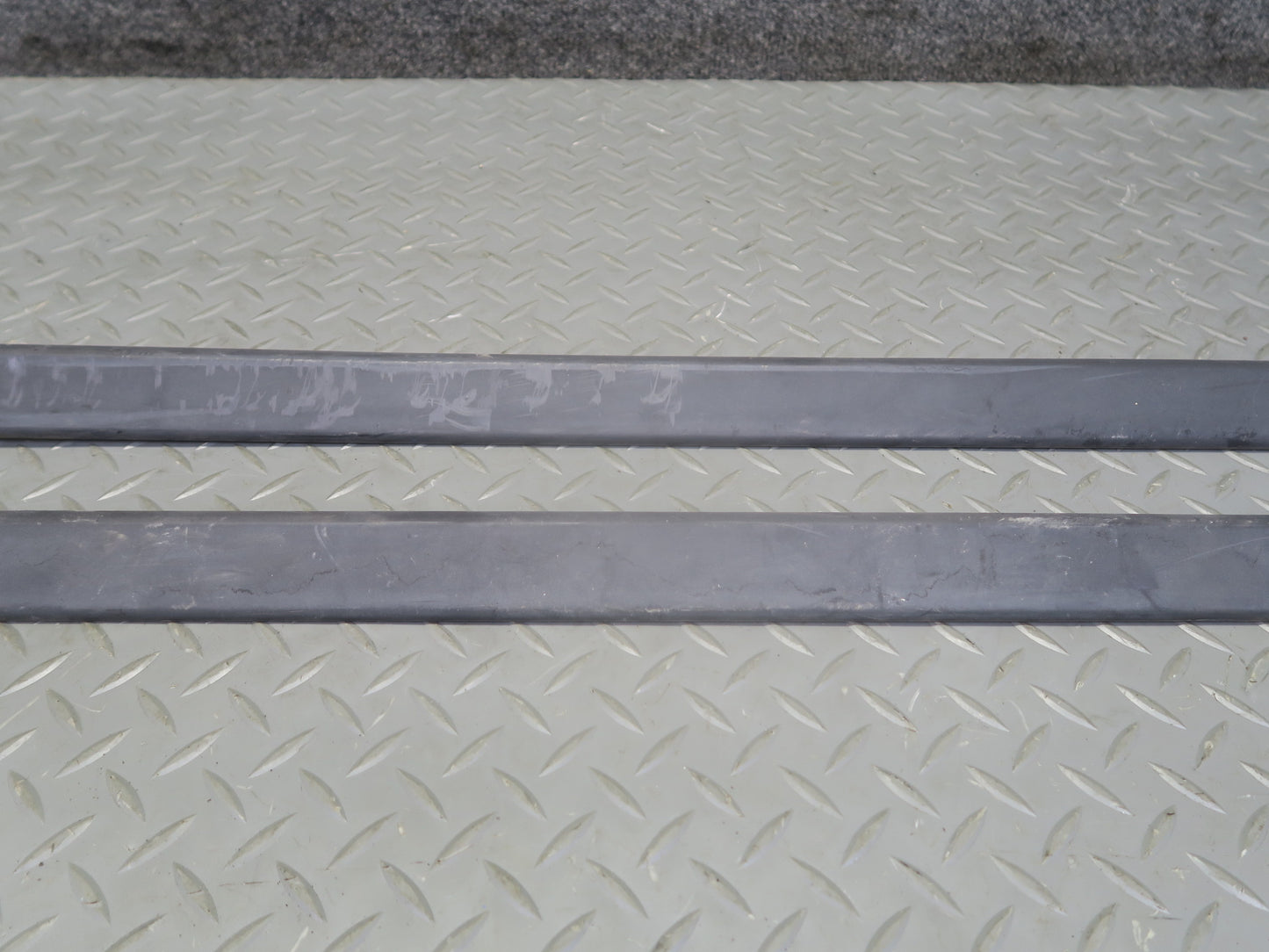 97-03 BMW E39 540ia Sedan Set of 3 Right Side Door Fender Trim Molding Cover OEM