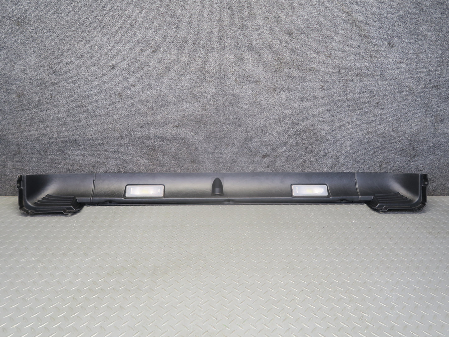 2002-2012 Mercedes W463 G500 Rear Interior Roof Trim Panel w Lights 4636950250