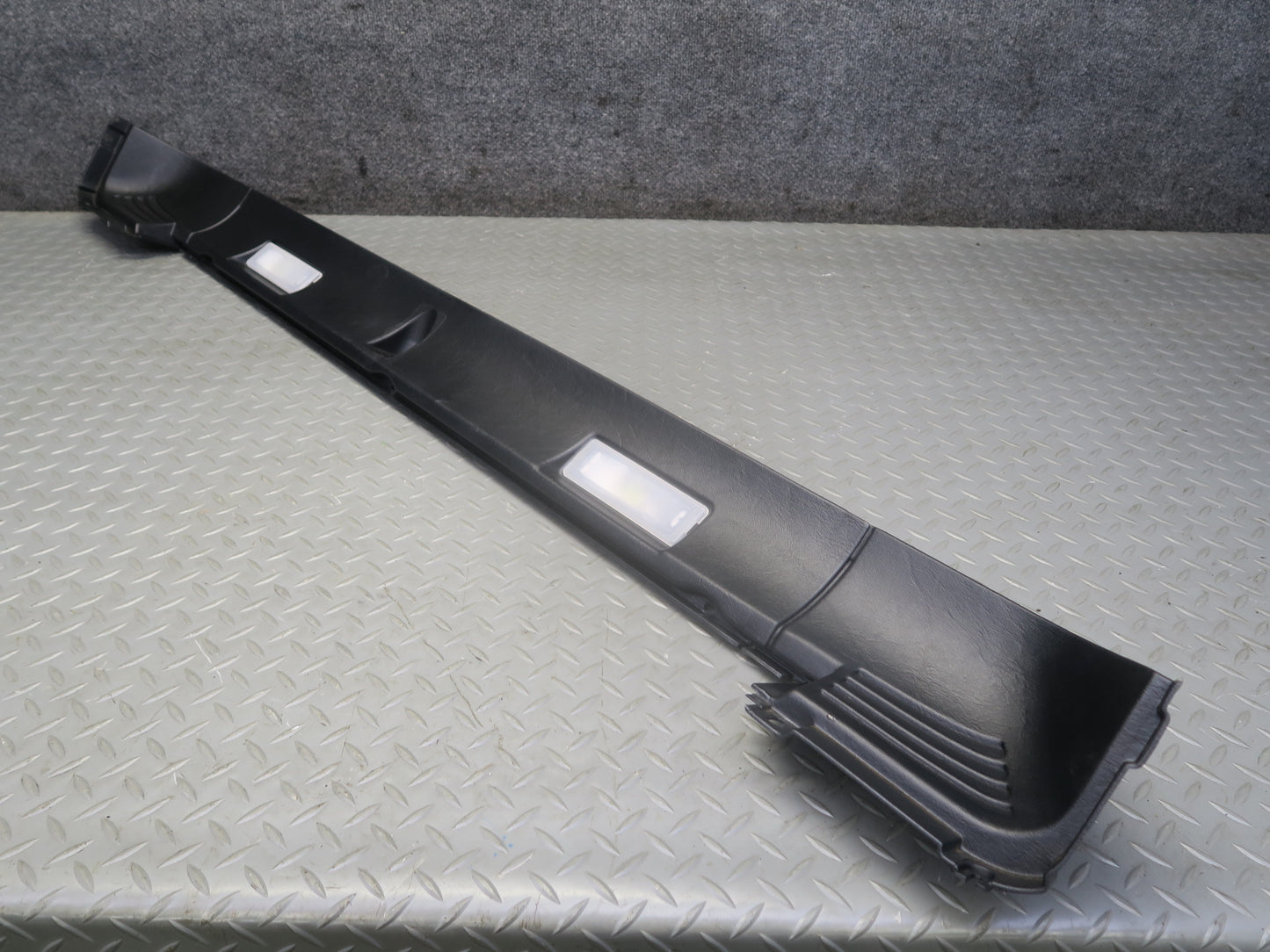 2002-2012 Mercedes W463 G500 Rear Interior Roof Trim Panel w Lights 4636950250