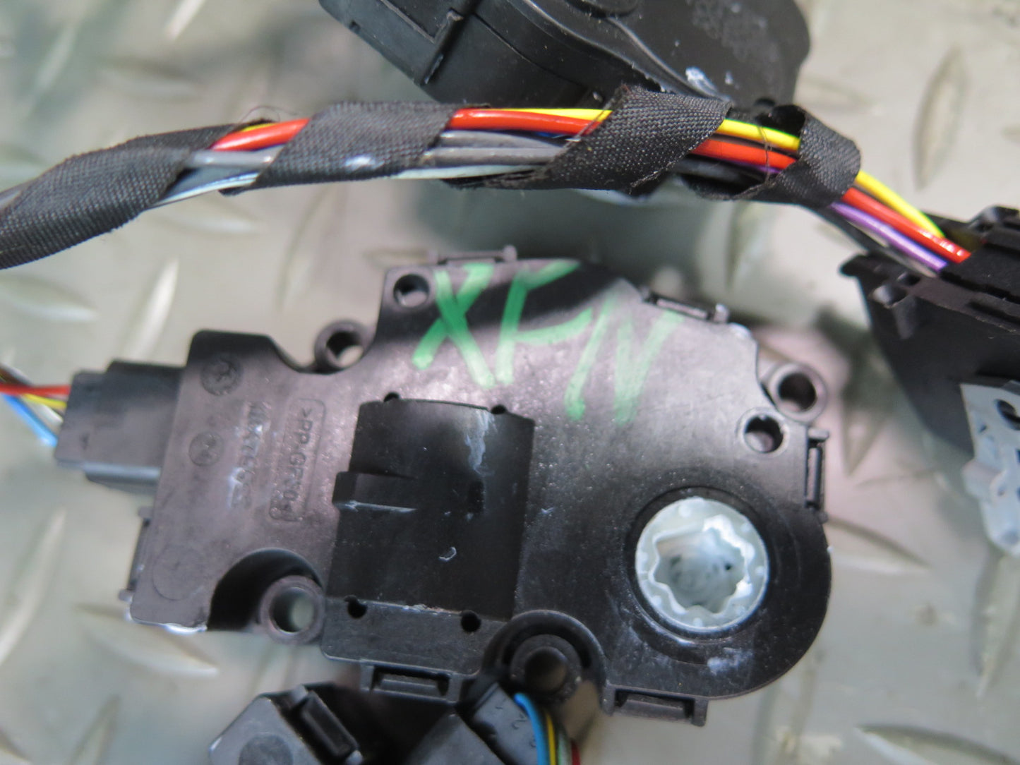 2014-2018 BMW F15 X5 A/C Heater Flap Door Actuator Motor Wiring Set