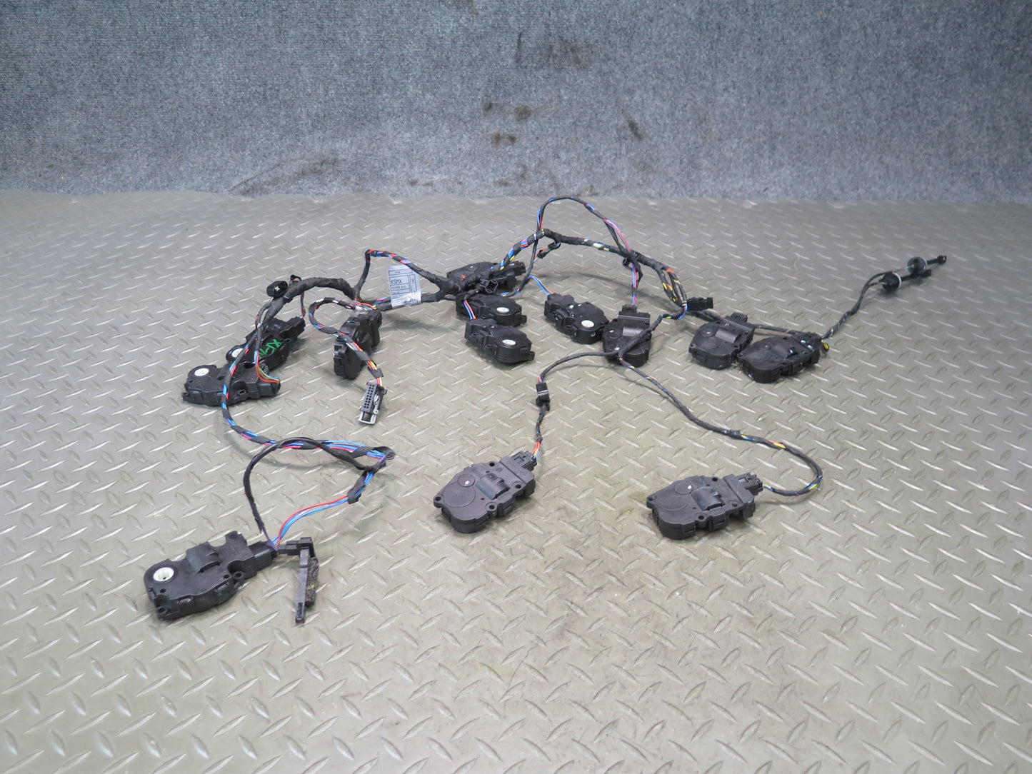 2014-2018 BMW F15 X5 A/C Heater Flap Door Actuator Motor Wiring Set