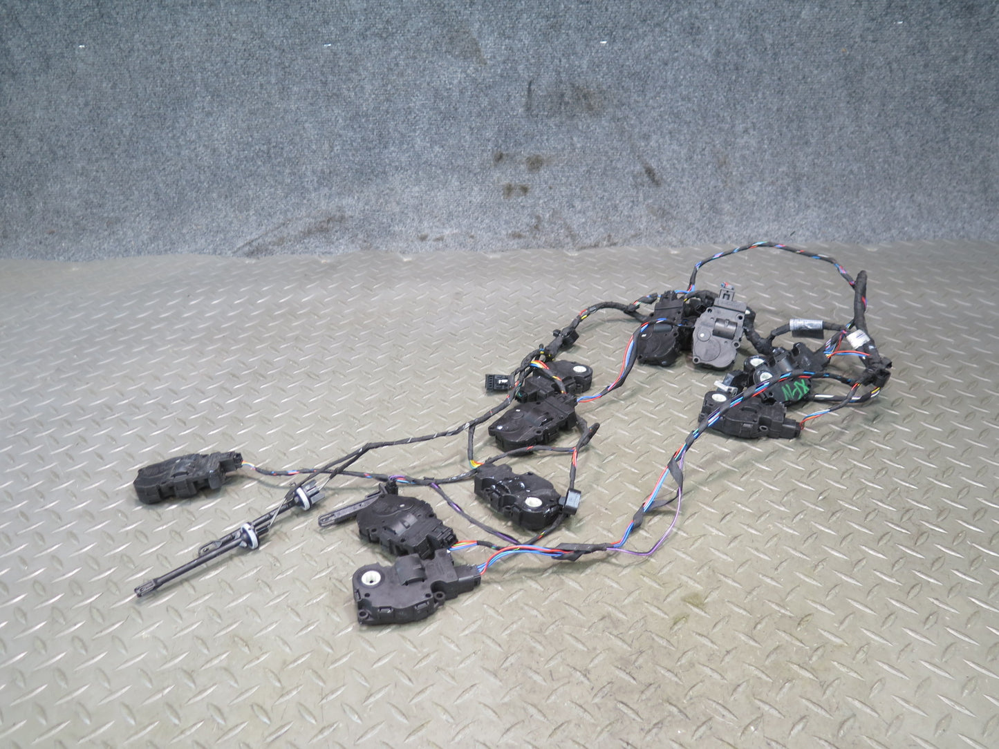 2014-2018 BMW F15 X5 A/C Heater Flap Door Actuator Motor Wiring Set
