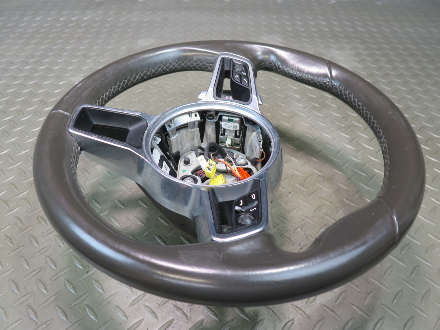 2015-2018 Porsche Cayenne 958.2 Leather Heated Steering w Paddles & Controls
