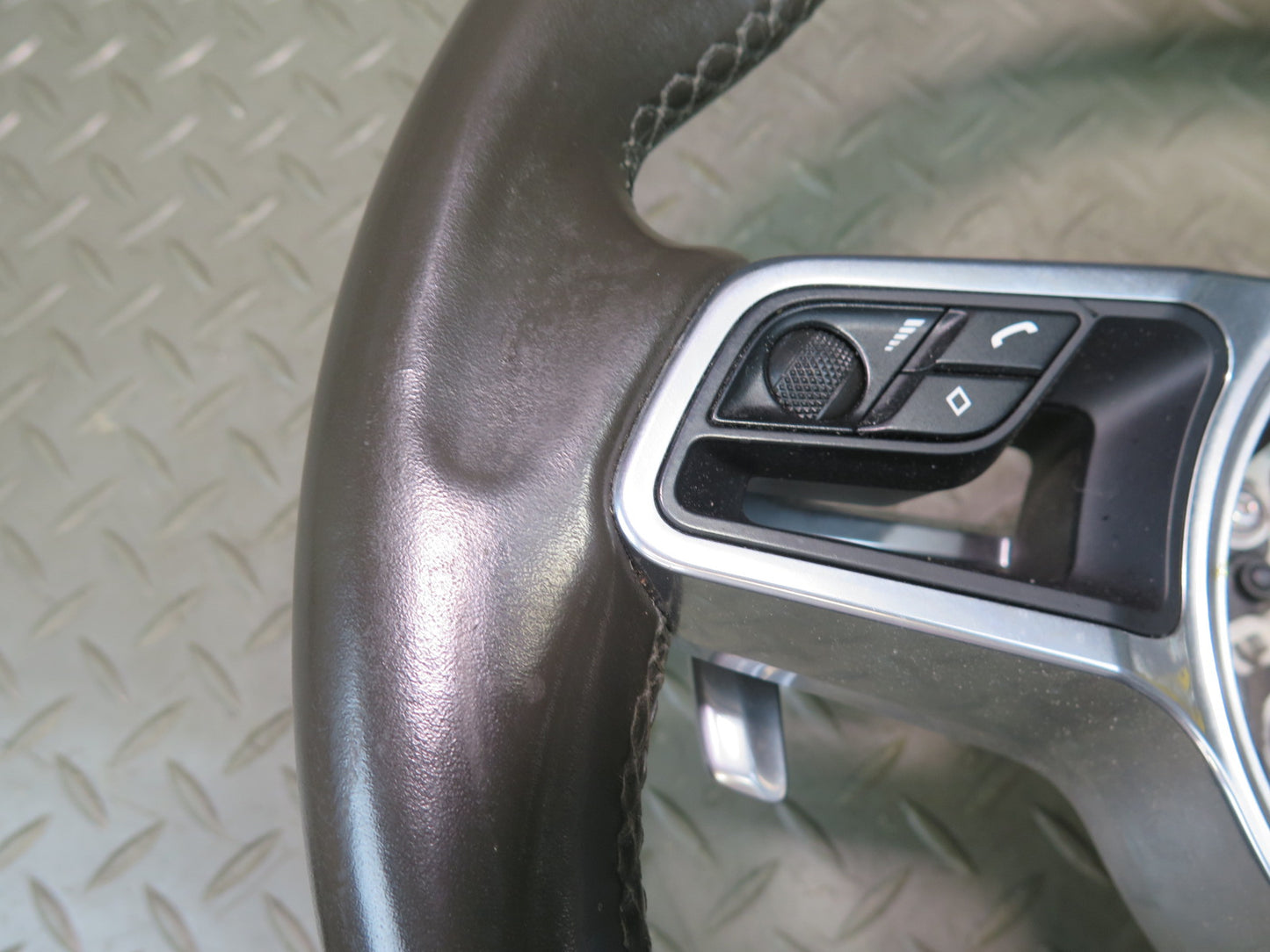 2015-2018 Porsche Cayenne 958.2 Leather Heated Steering w Paddles & Controls