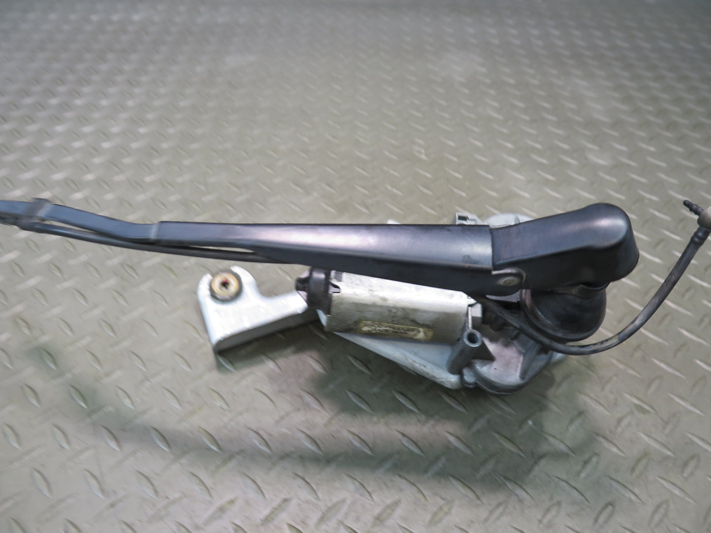 2003-2007 Hummer H2 Rear Tailgate Lift Gate Back Door Wiper W/ Motor 15112266