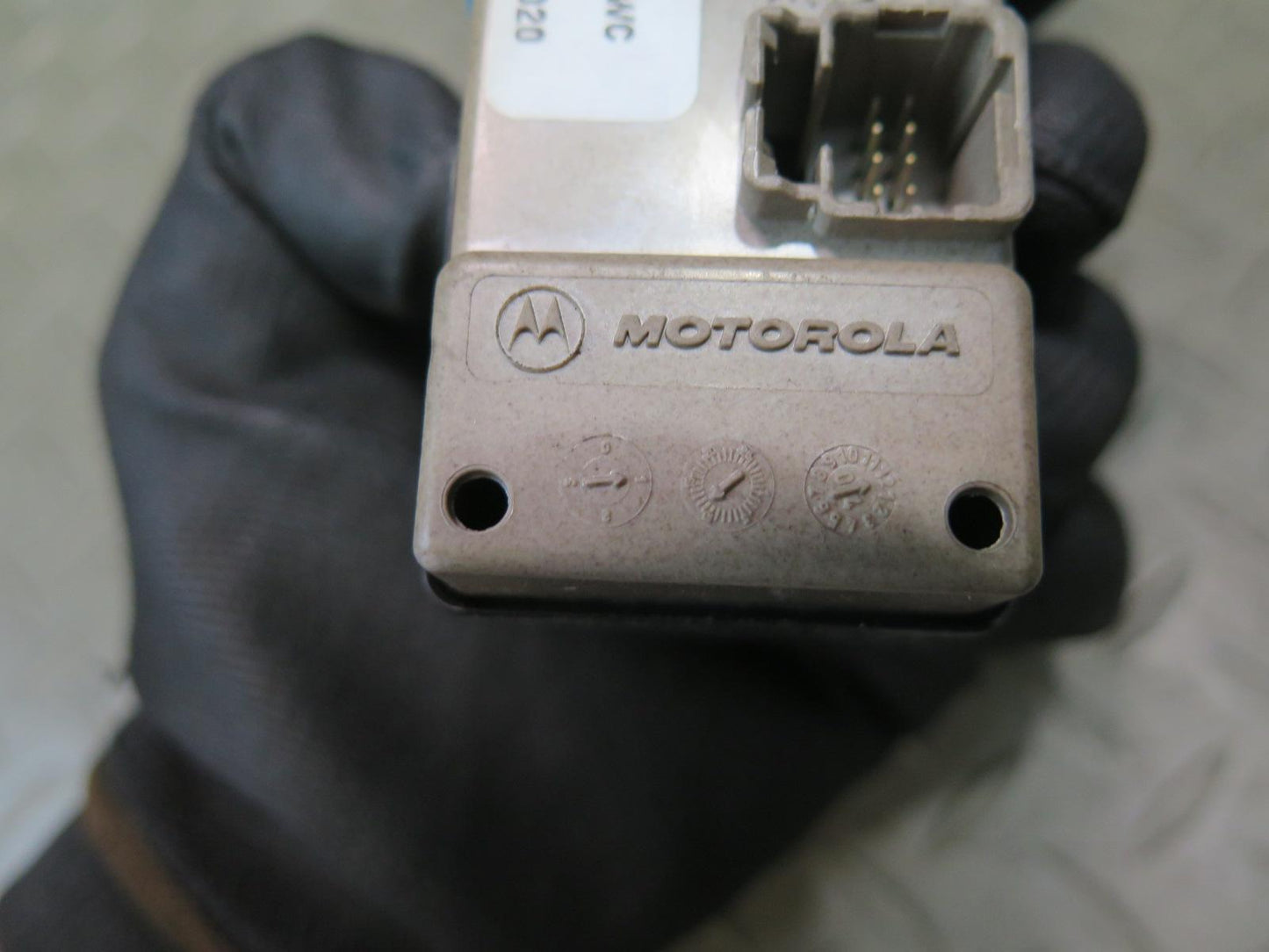 2003-2007 Hummer H2 Front Right Side Door Window Switch 15262336