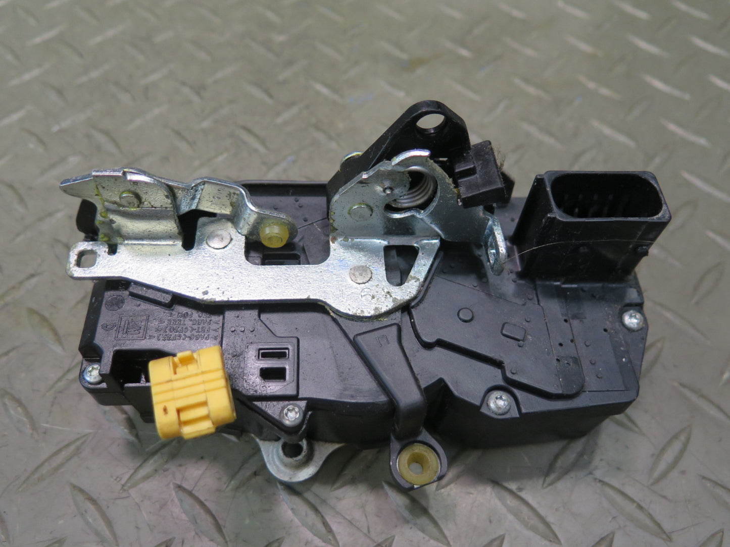 2003-2007 Hummer H2 Front Left Driver Side Door Lock Latch Actuator