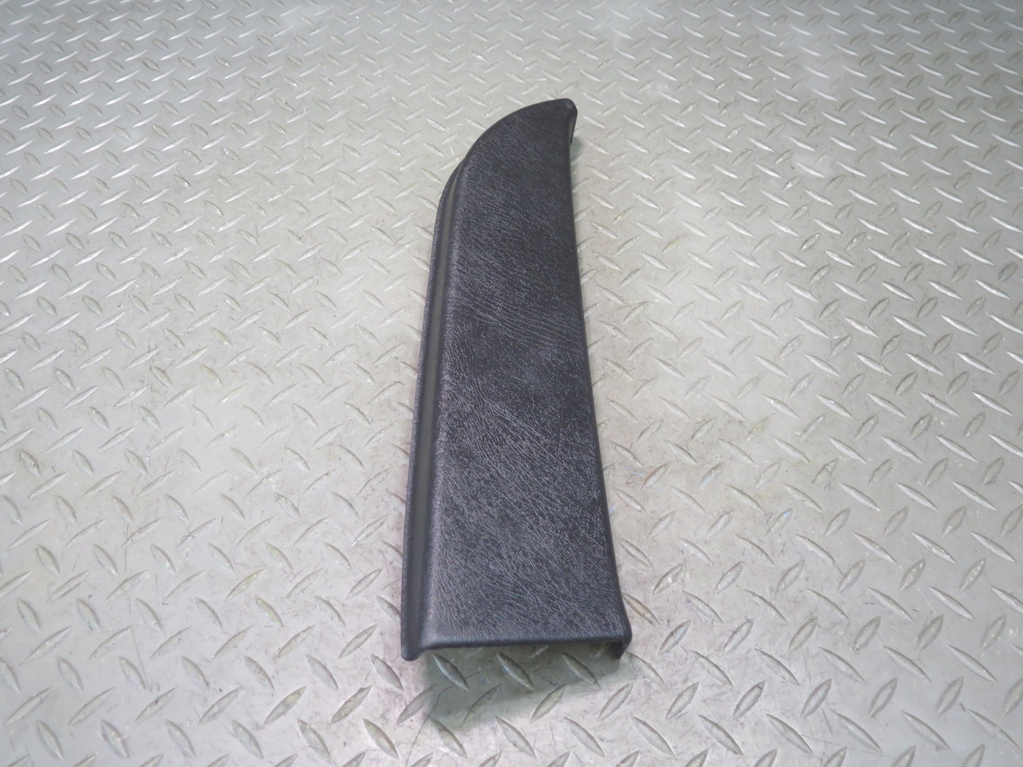 2003-2007 Hummer H2 Rear Left & Right Door Window Upper Trim Panel Set of 2