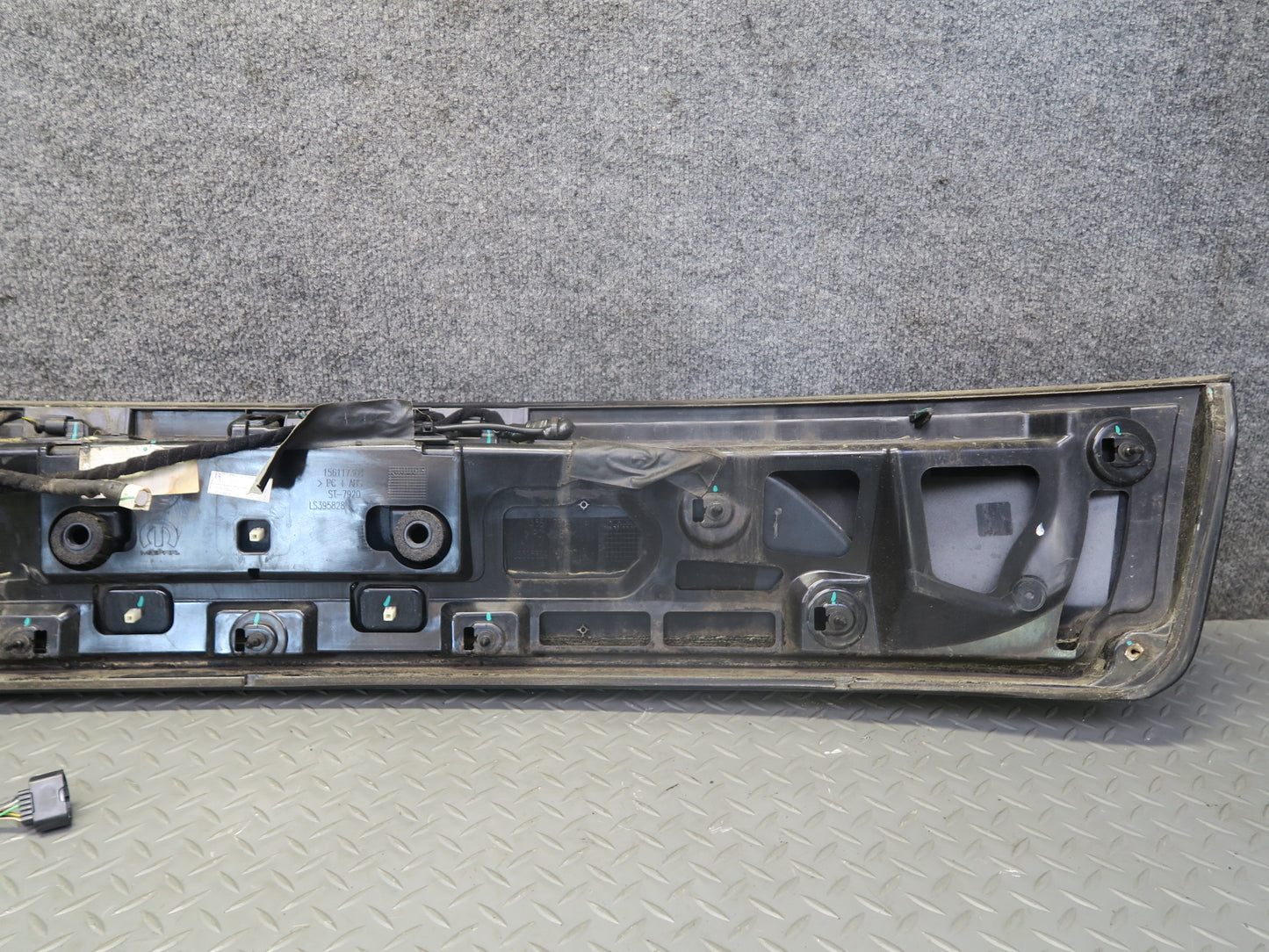 2017-2019 Alfa Romeo Stelvio Rear Trunk Hatch License Plate Molding Panel Gray