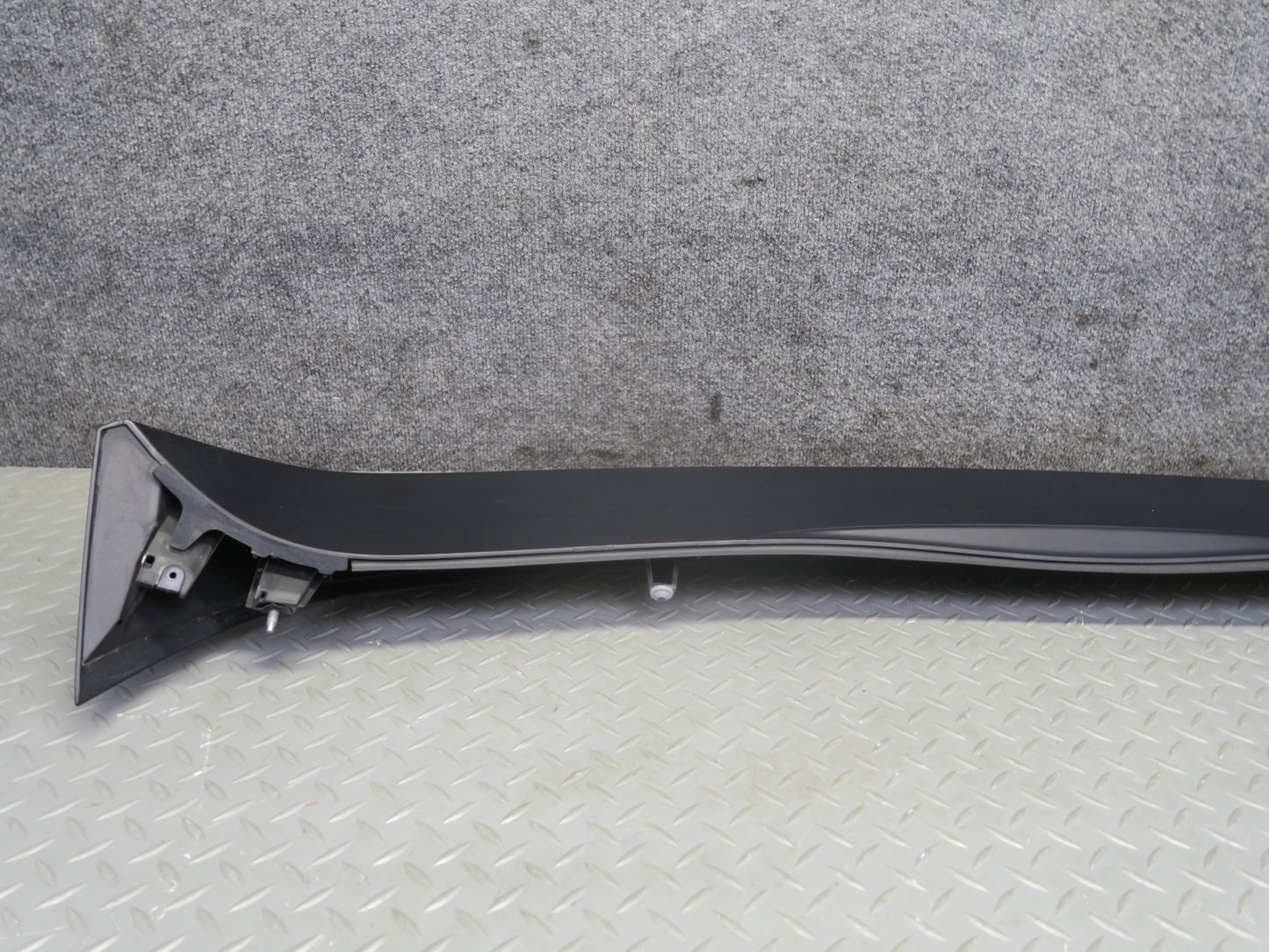 2015-2018 Porsche Cayenne 958 Rear Trunk Hatch Lift Tail Gate Spoiler Wing Black
