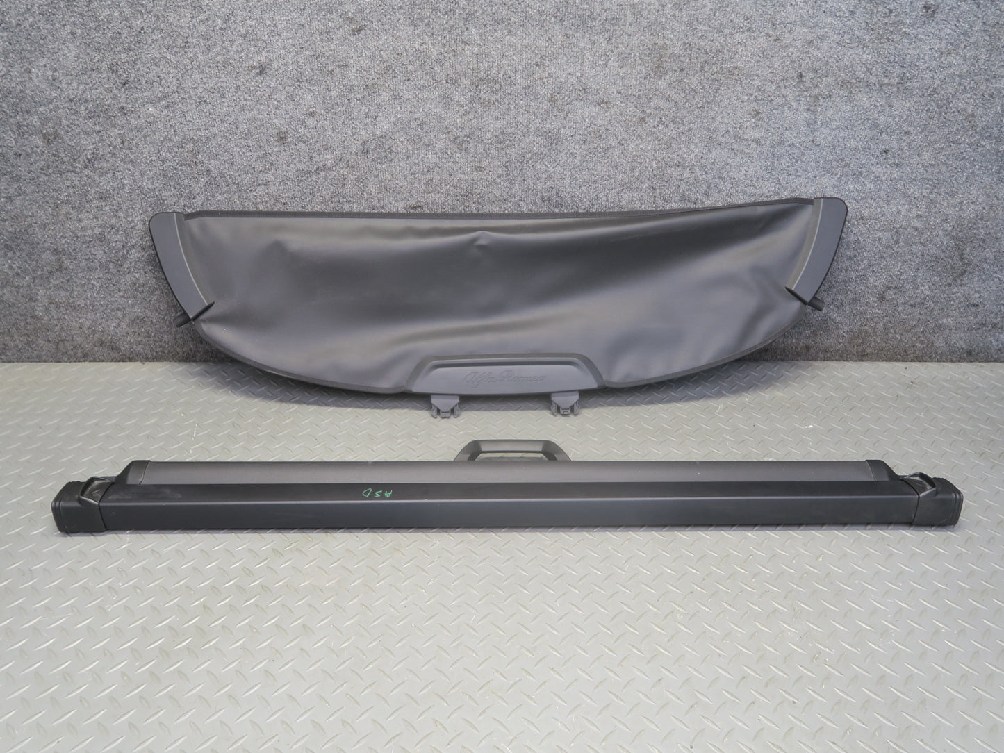 2017-2023 Alfa Romeo Stelvio Rear Trunk Cargo Roller w Shade Cover Black Set