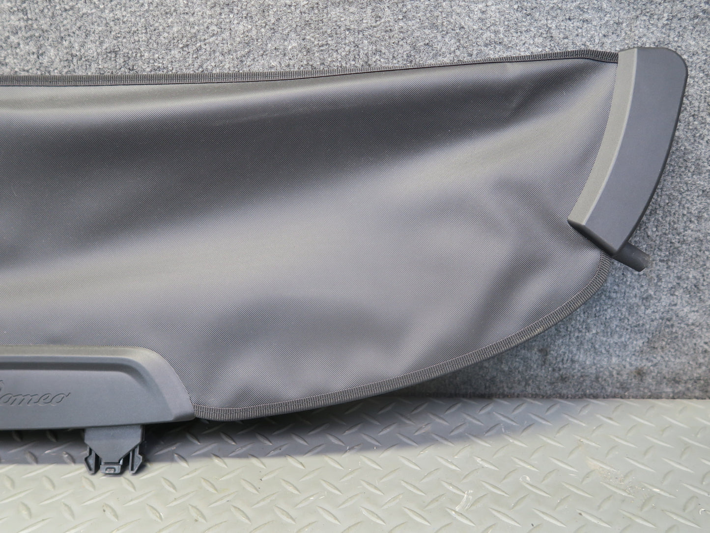 2017-2023 Alfa Romeo Stelvio Rear Trunk Cargo Roller w Shade Cover Black Set