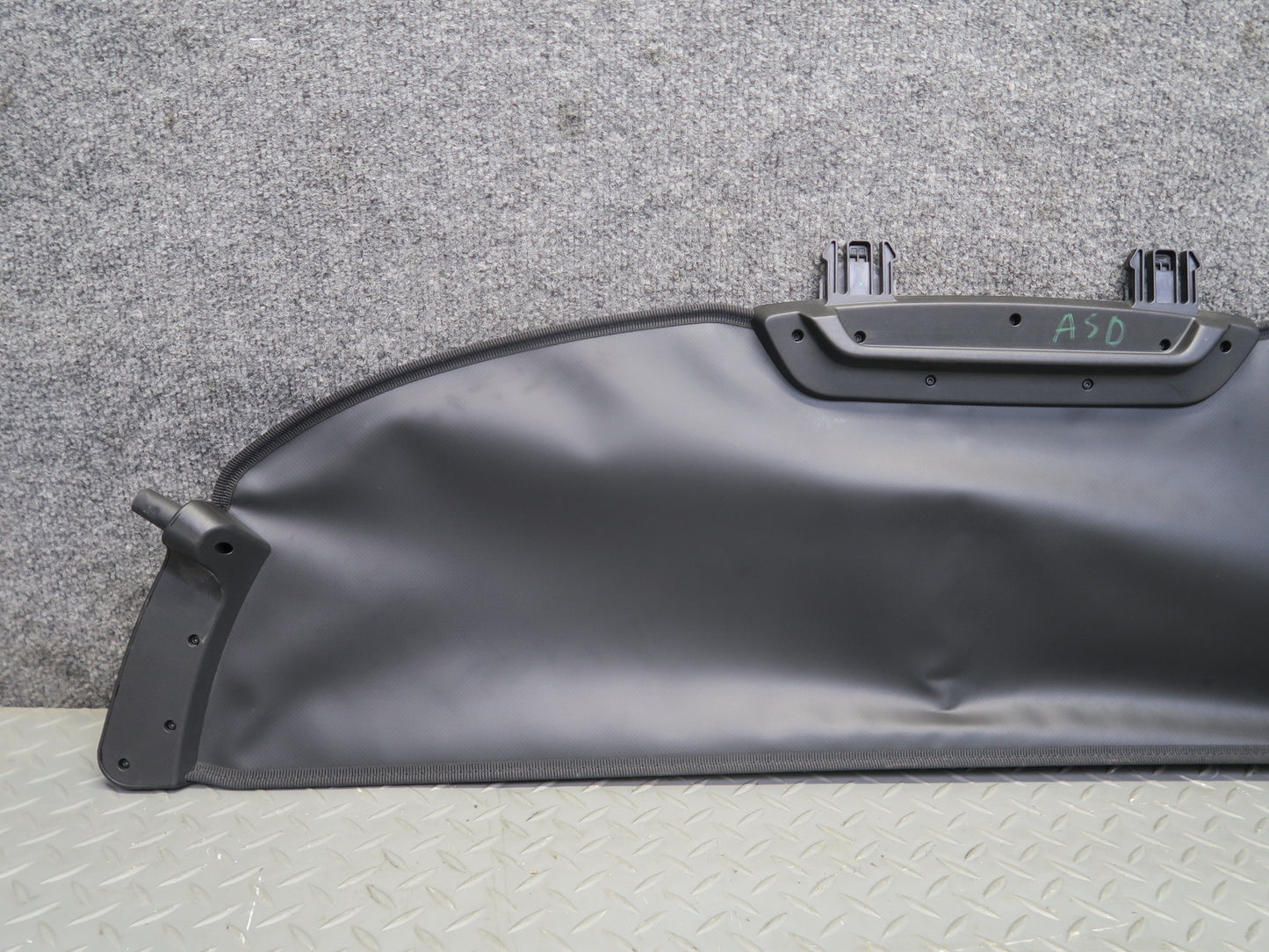 2017-2023 Alfa Romeo Stelvio Rear Trunk Cargo Roller w Shade Cover Black Set