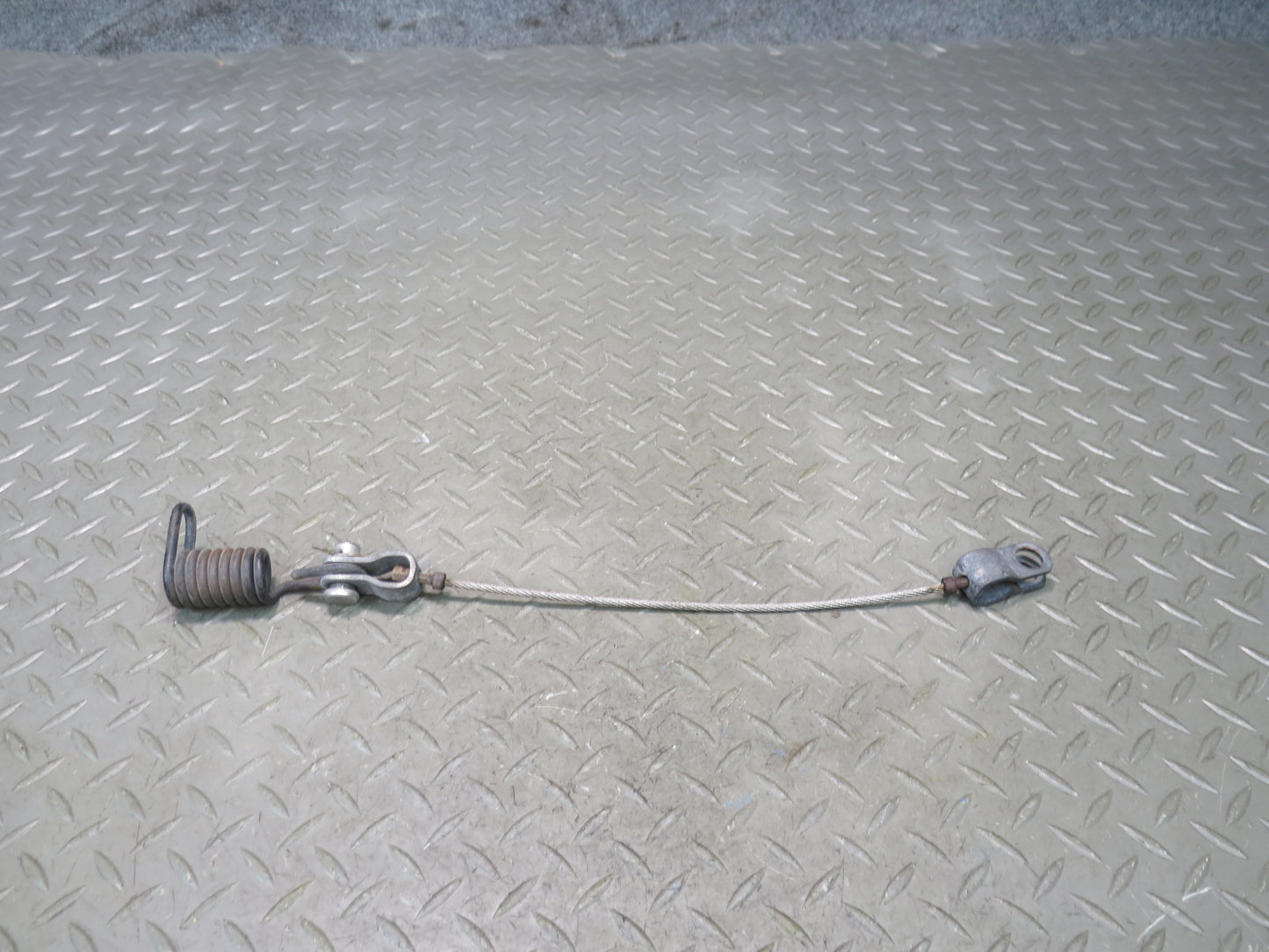 2003-2009 Hummer H2 Front Hood Bonnet Open Check Cable Spring Assembly