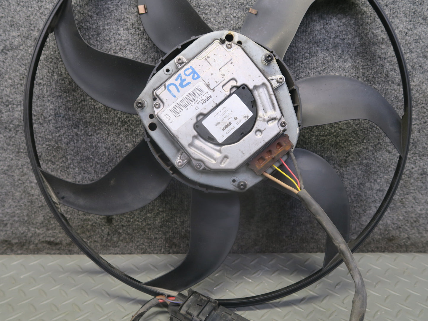 12-16 BMW E89 Z4 28i N20 Engine Radiator Cooling Fan Motor 7561712 OEM