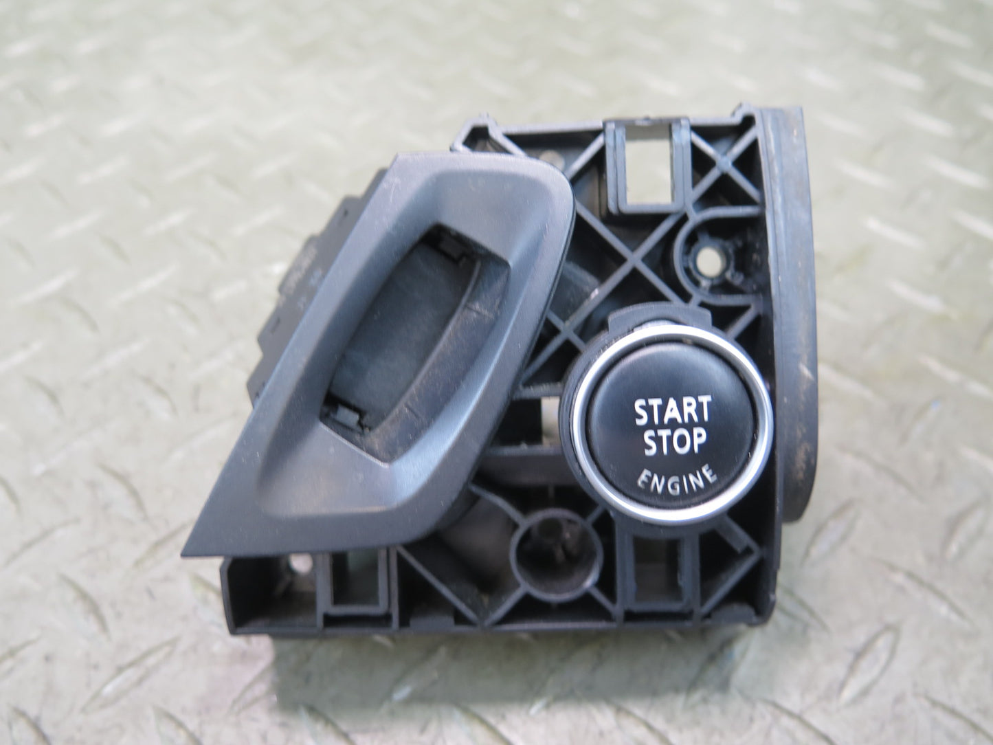 2011 BMW E71 X6M 4.4L S63 Engine ECU DME CAS3 Comfort Access KEY Reader Lock Set