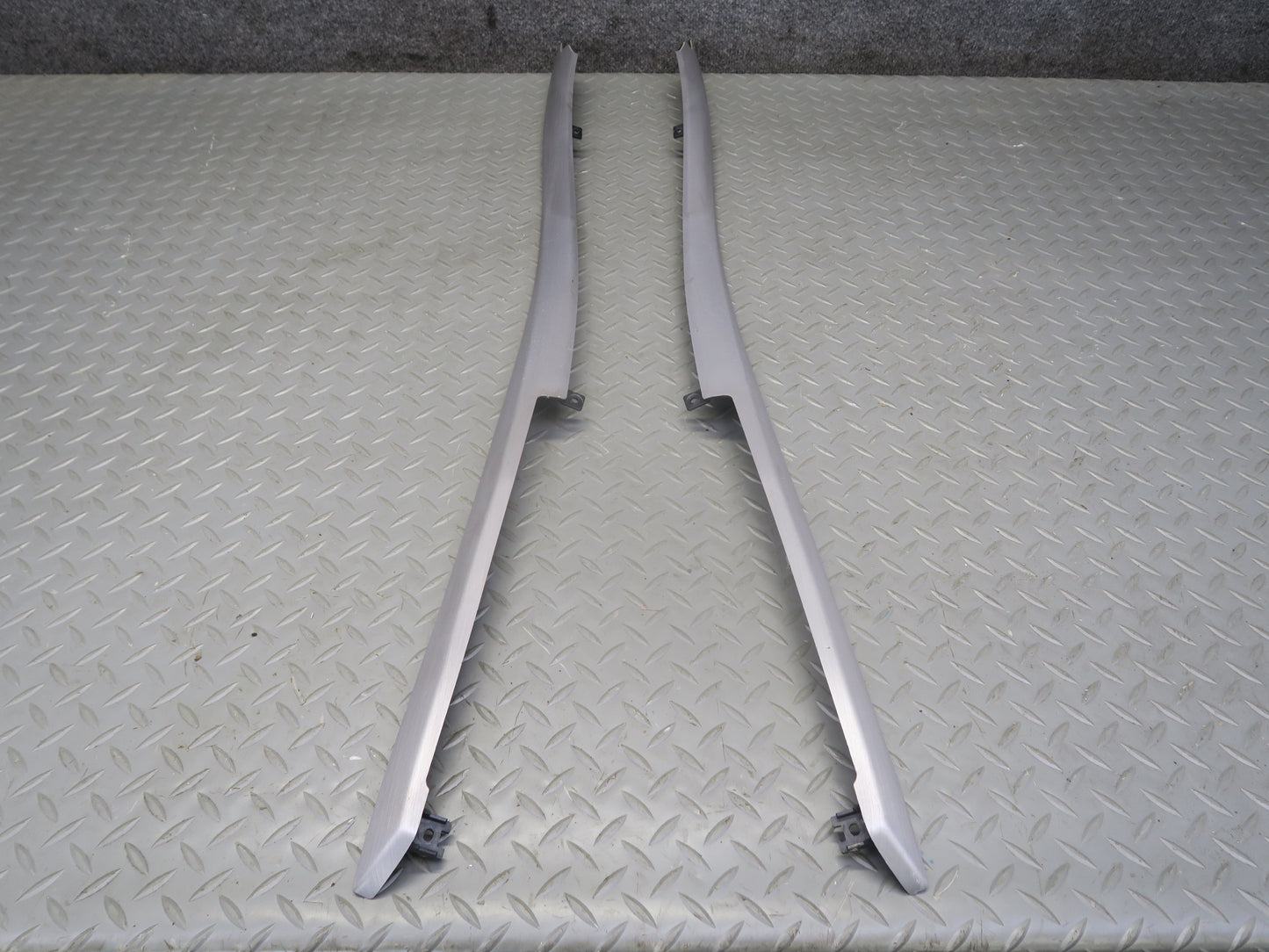2010-2014 BMW E71 X6M Center Console  Trim Bezel Cover Panel Aluminium Set of 2