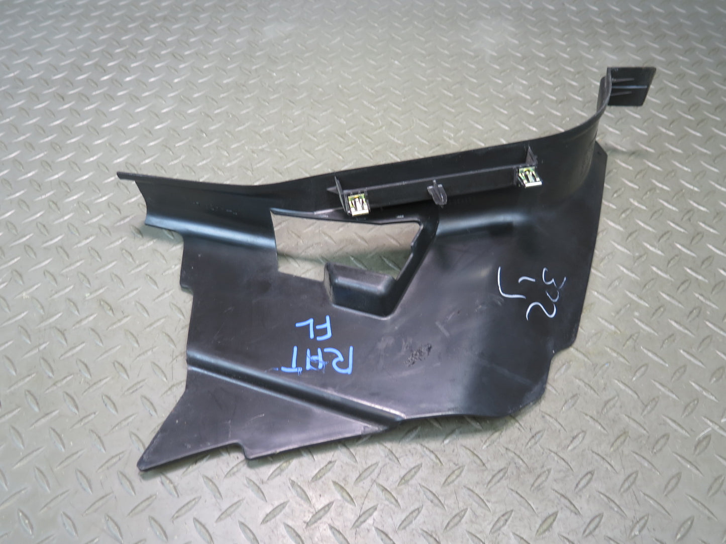 2003-2009 Hummer H2 Front Left & Right Lower Kick Trim Cover Panel Set of 2