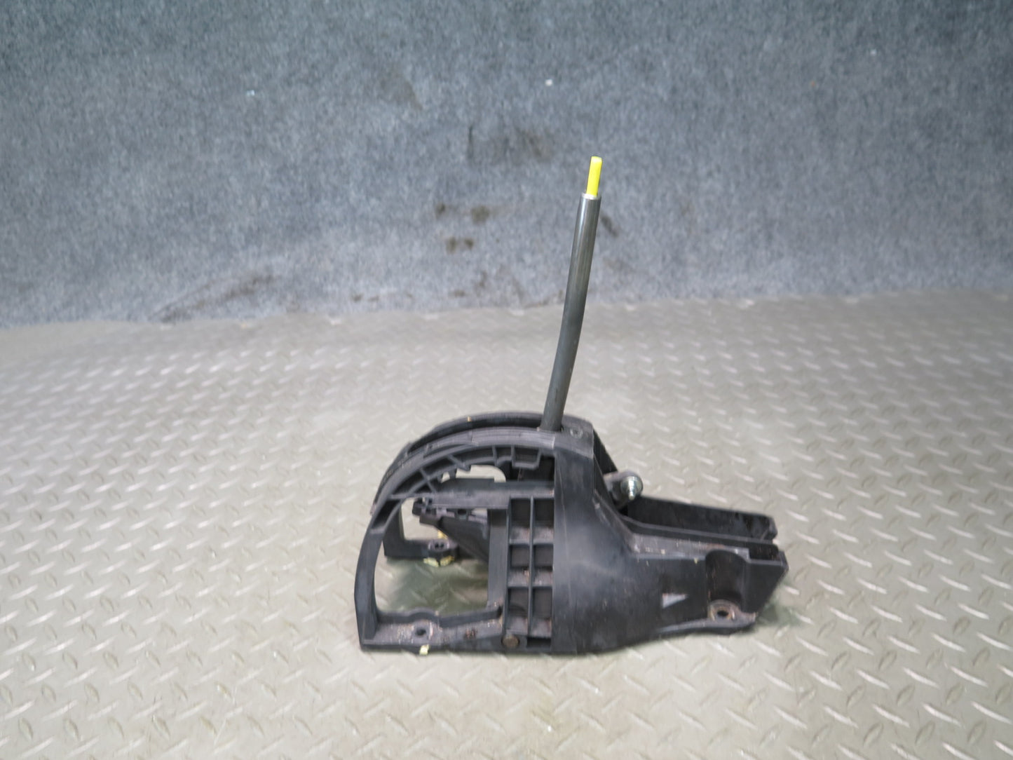 2003-2007 Hummer H2 A/T Automatic Transmission Gear Shifter Selector