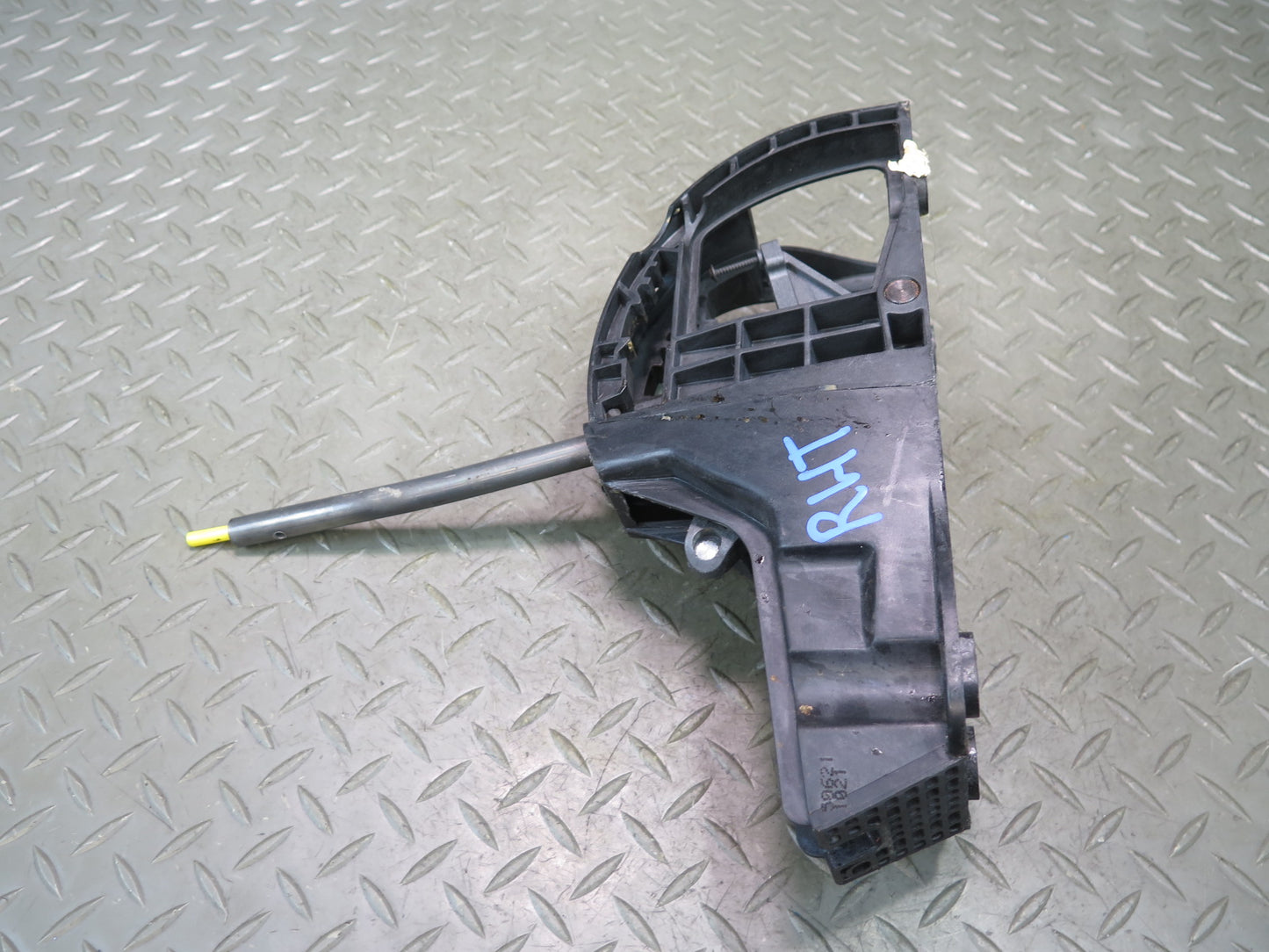 2003-2007 Hummer H2 A/T Automatic Transmission Gear Shifter Selector