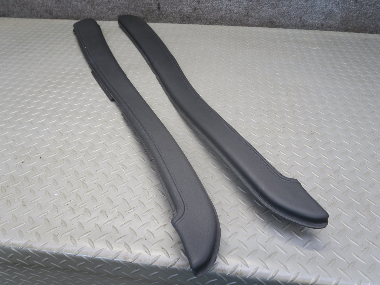 2010-2014 BMW E71 X6M Center Console Leather Trim Bezel Cover Panel Set of 2