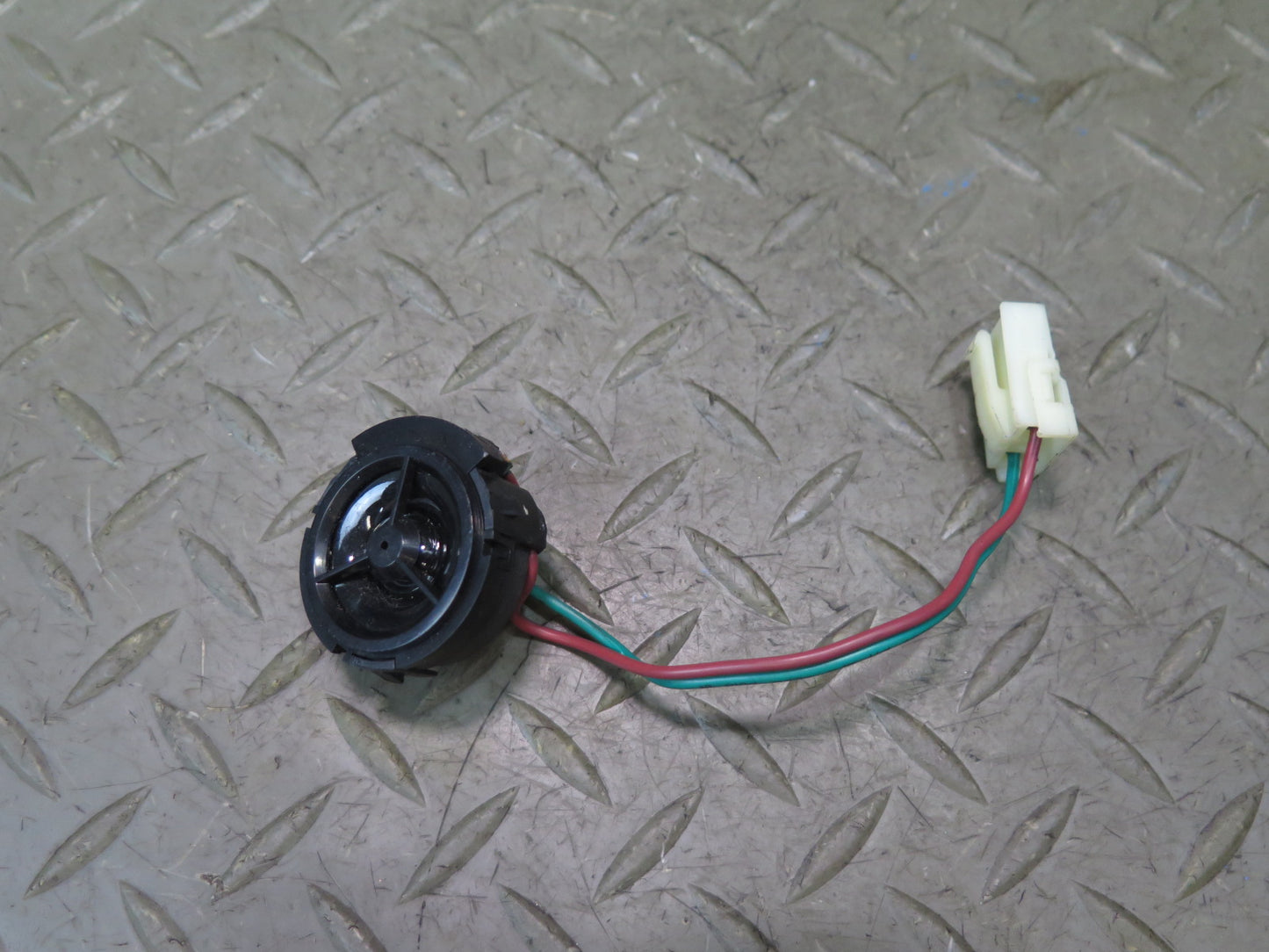 2003-2007 Hummer H2 Front Left & Right A Pillar Tweeter Speaker Set of 2