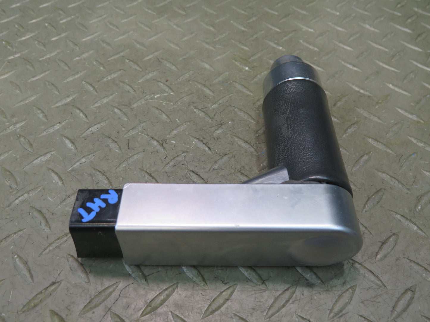 2003-2007 Hummer H2 A/T Automatic Transmission Shifter Shift Knob
