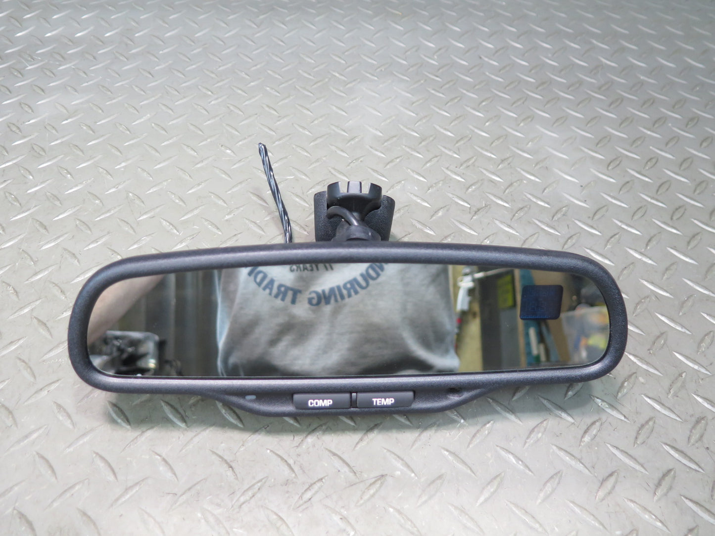 2003-2009 Hummer H2 Front Upper Auto Dim Interior Rear View Mirror