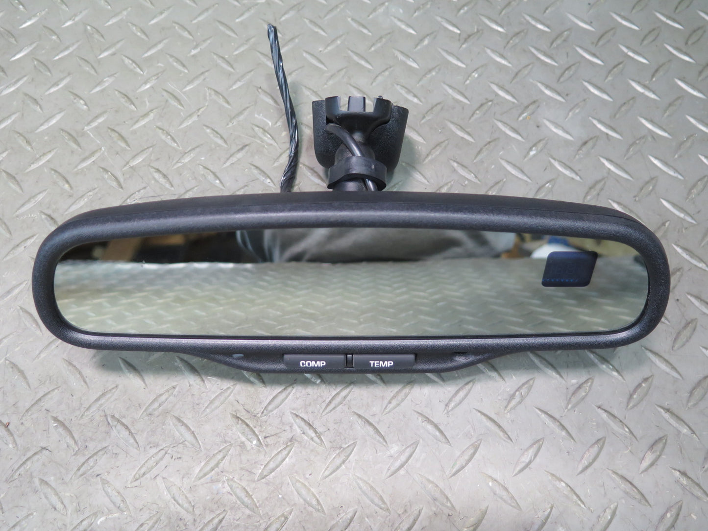 2003-2009 Hummer H2 Front Upper Auto Dim Interior Rear View Mirror