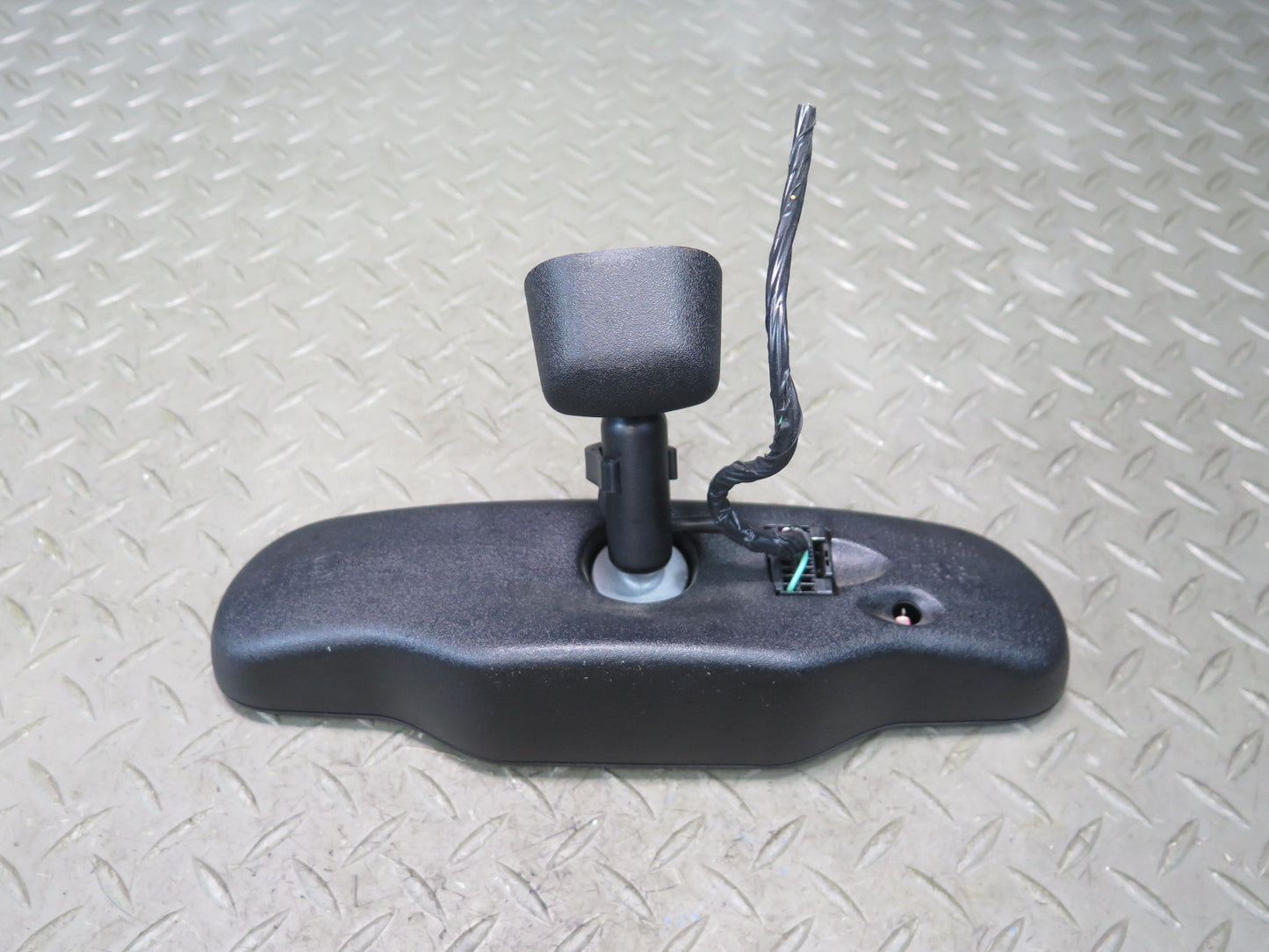 2003-2009 Hummer H2 Front Upper Auto Dim Interior Rear View Mirror