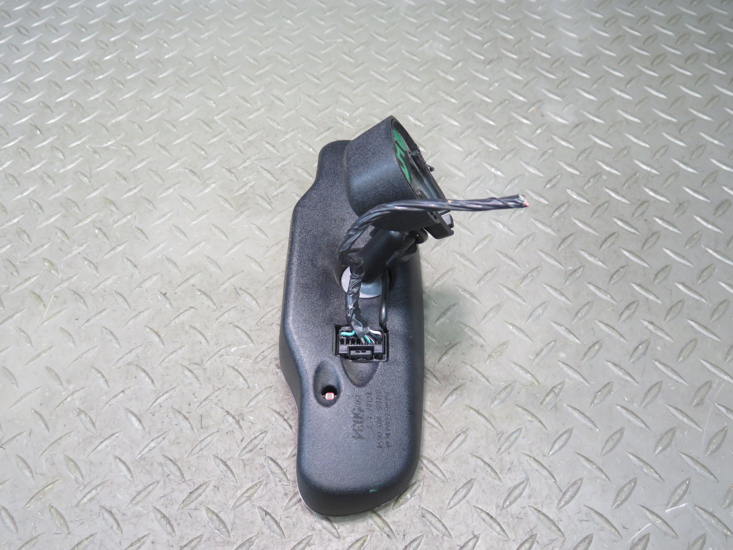 2003-2009 Hummer H2 Front Upper Auto Dim Interior Rear View Mirror