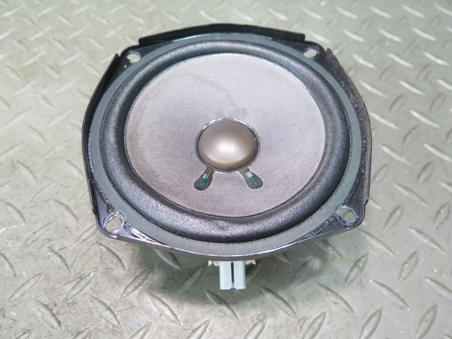2003-2007 Hummer H2 Rear Left & Right Side Door Audio Speaker Bose Set
