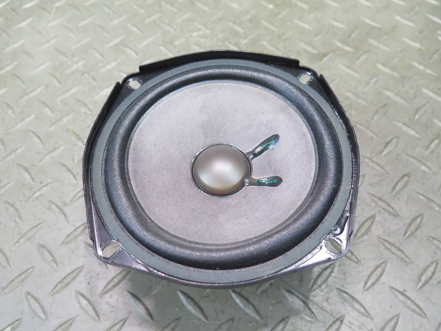2003-2007 Hummer H2 Rear Left & Right Side Door Audio Speaker Bose Set