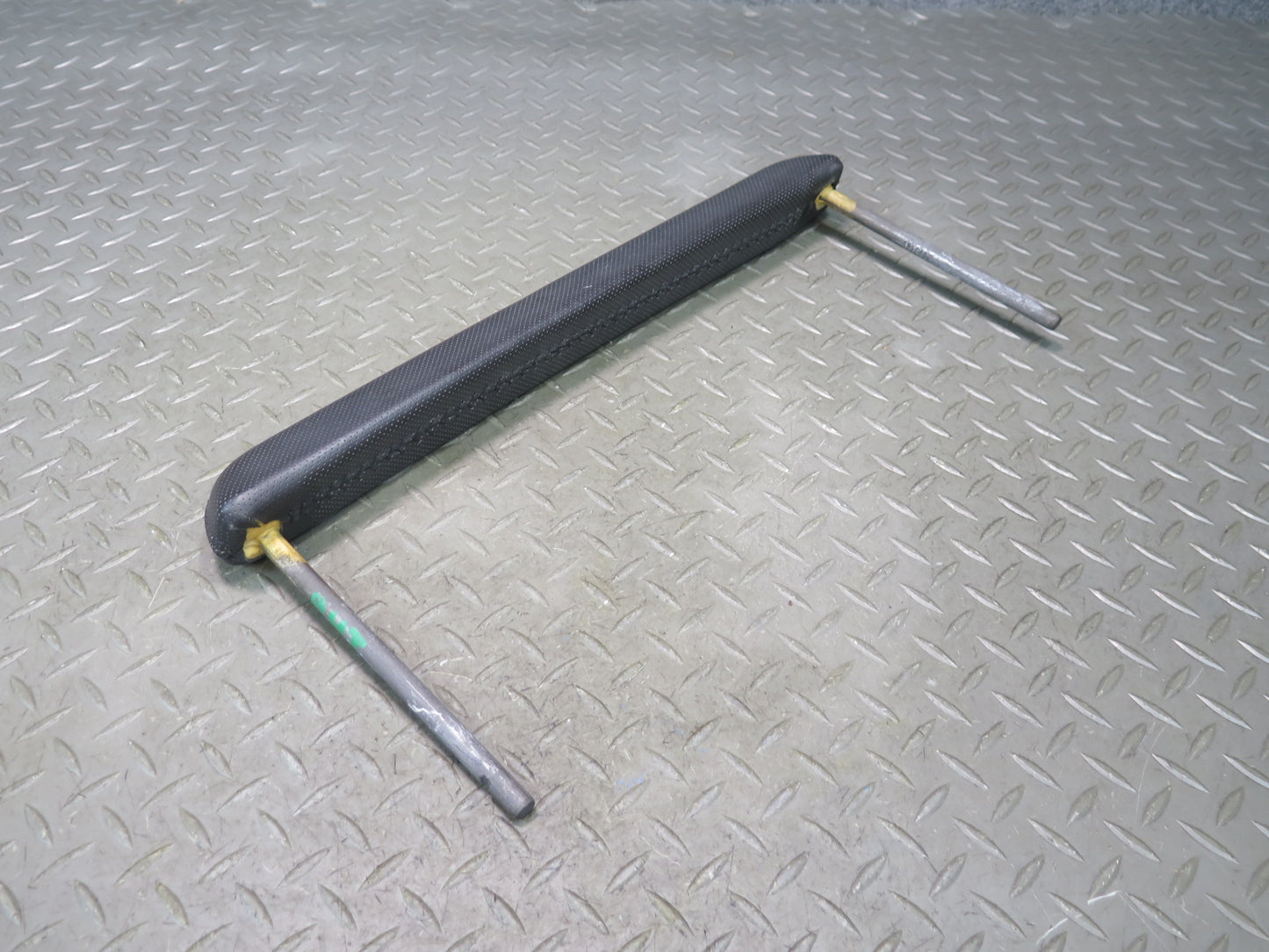 2003-2007 Hummer H2 Dash Front Right Grip Grab Handle Bar