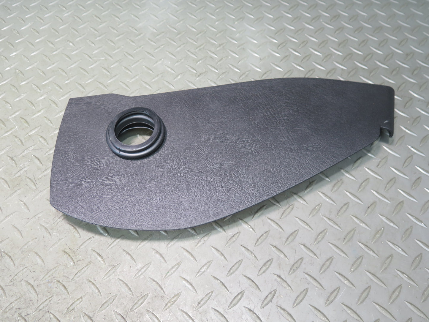 2003-2007 Hummer H2 Dash Front Left & Right END Trim Cover Panel Set of 2