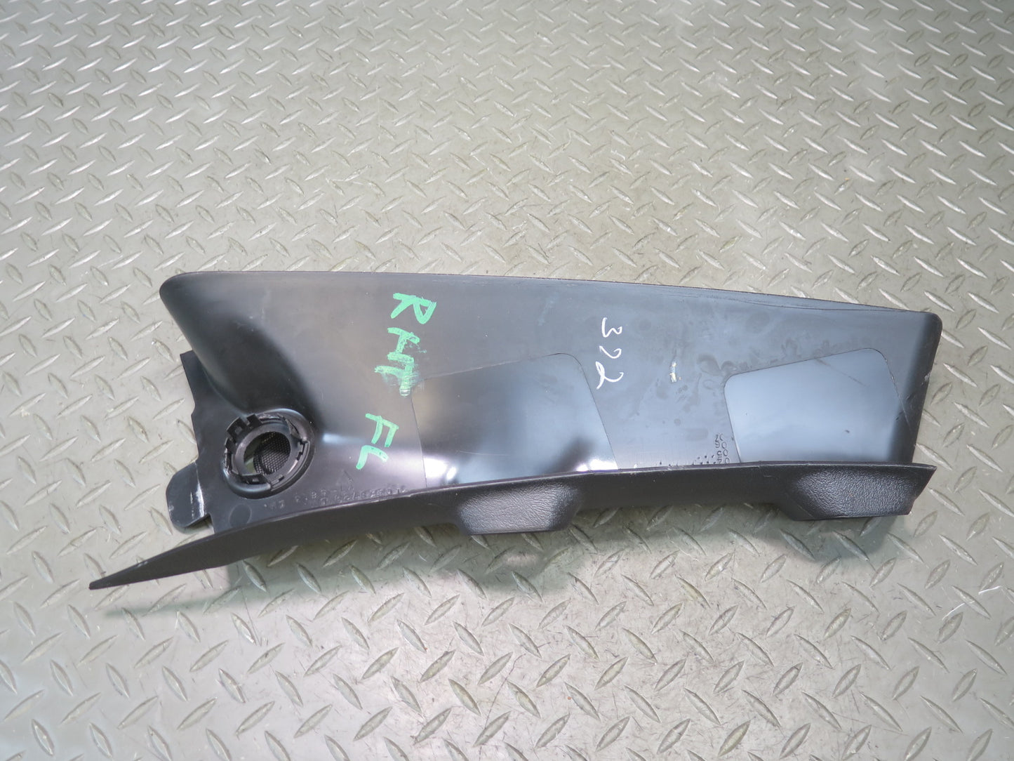 2003-2007 Hummer H2 Front Left & Right A Pillar Trim Cover Panel Set of 2