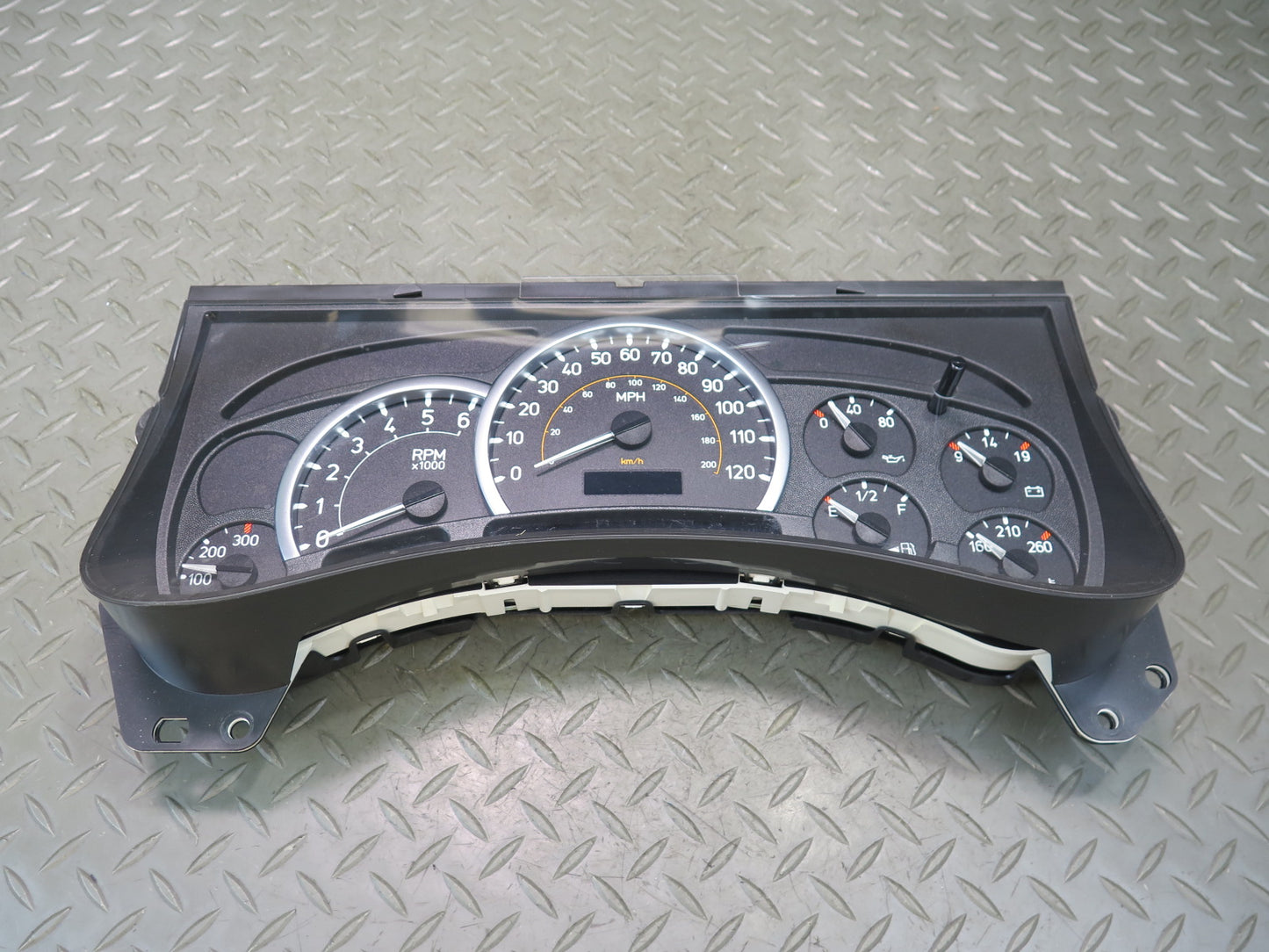 2005 Hummer H2 Dash Speedometer Instrument Gauge Cluster 15223557