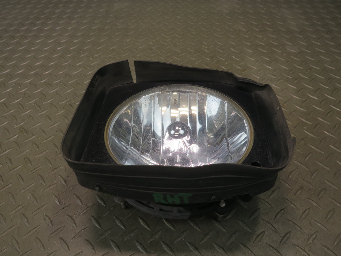 2003-2009 Hummer H2 Front Right & Left Side Halogen Headlight Lamp Set