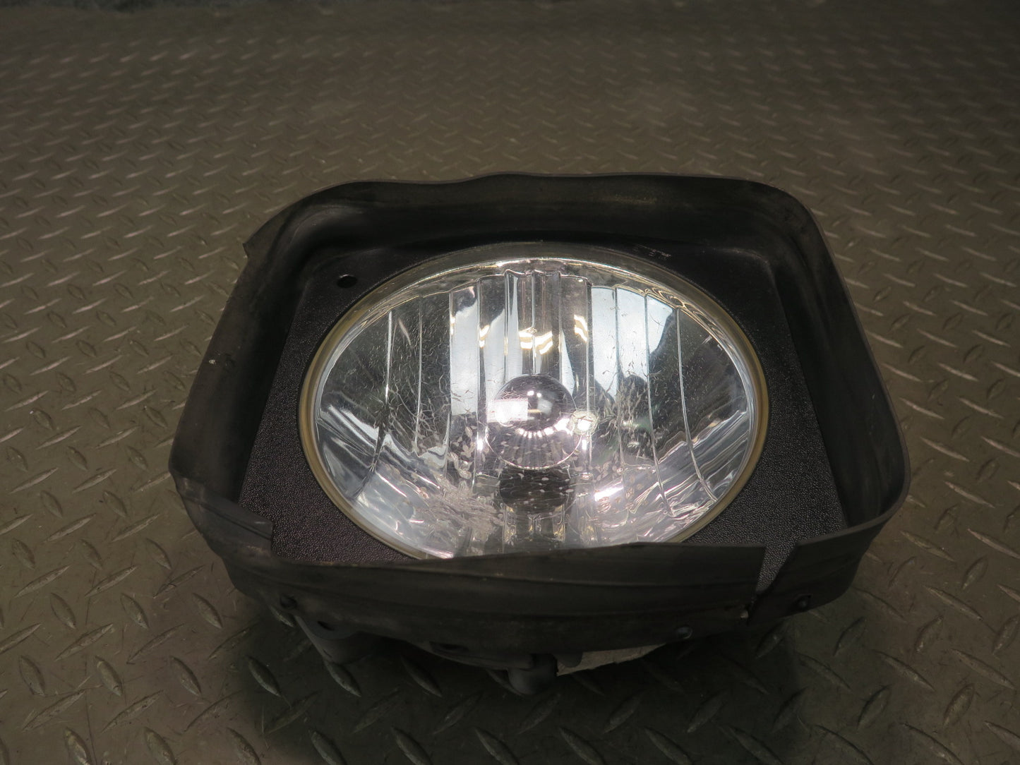 2003-2009 Hummer H2 Front Right & Left Side Halogen Headlight Lamp Set